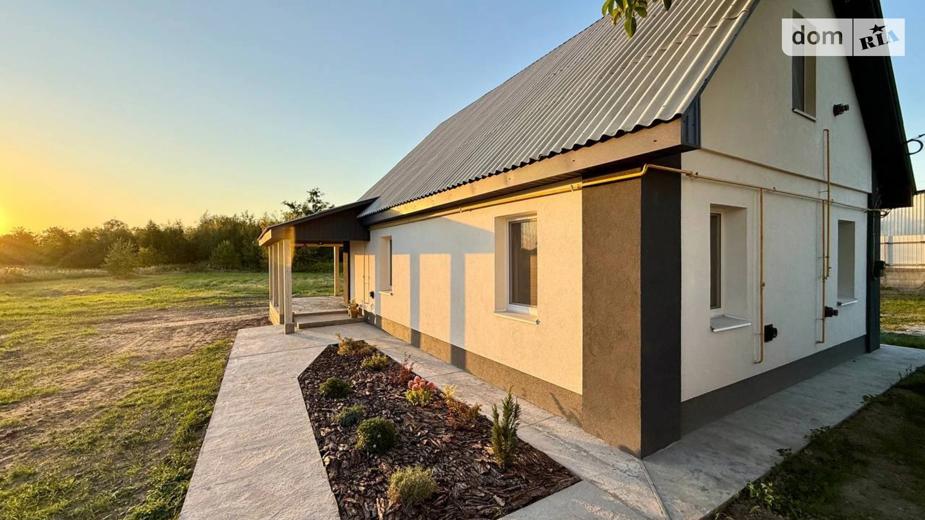 Продается дом на 2 этажа 86.6 кв. м с подвалом, цена: 73400 $ - фото 2