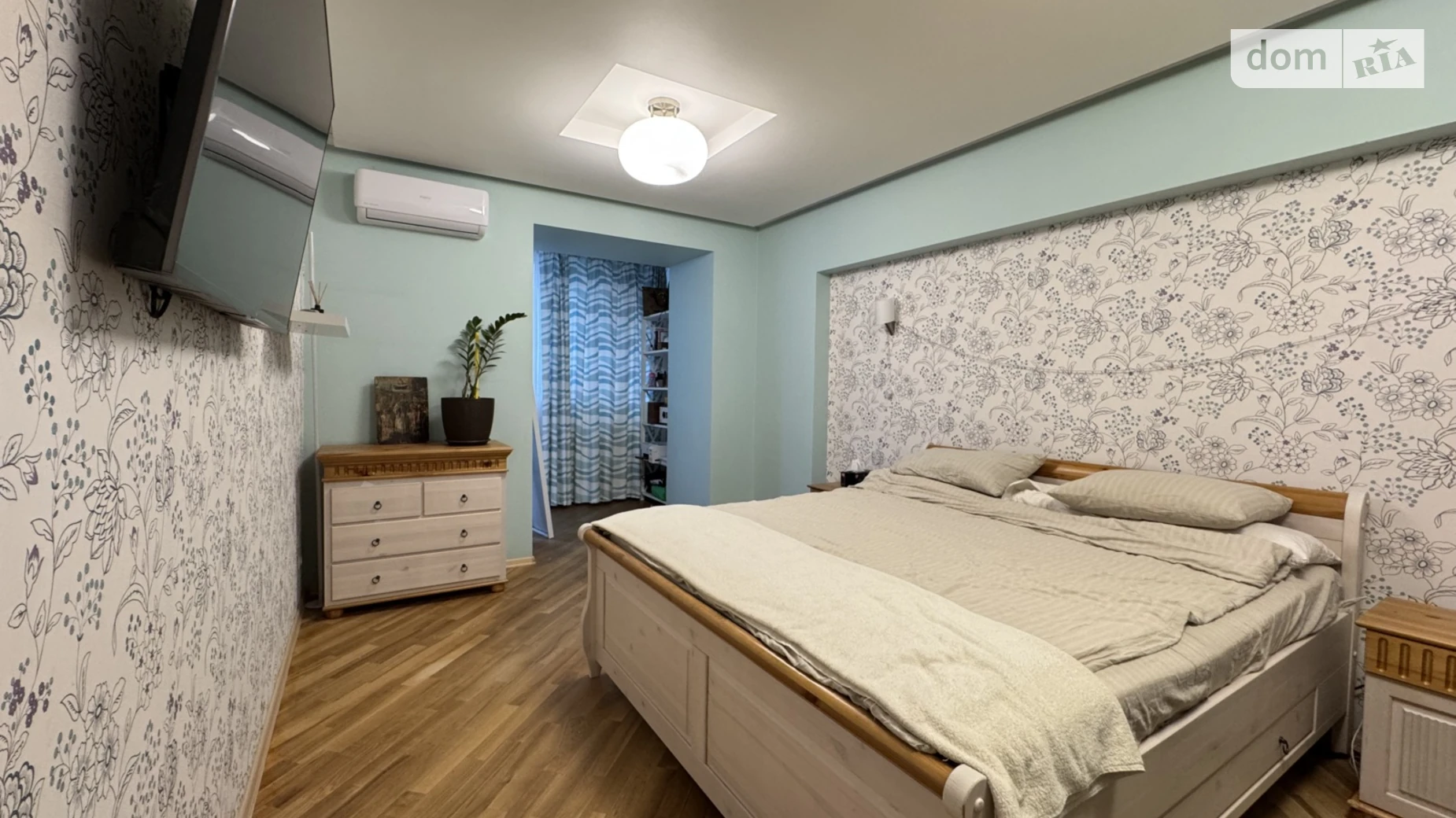 Продається 3-кімнатна квартира 133 кв. м у Дніпрі, вул. Братів Горобців(Кедрина Дмитра), 53А - фото 2