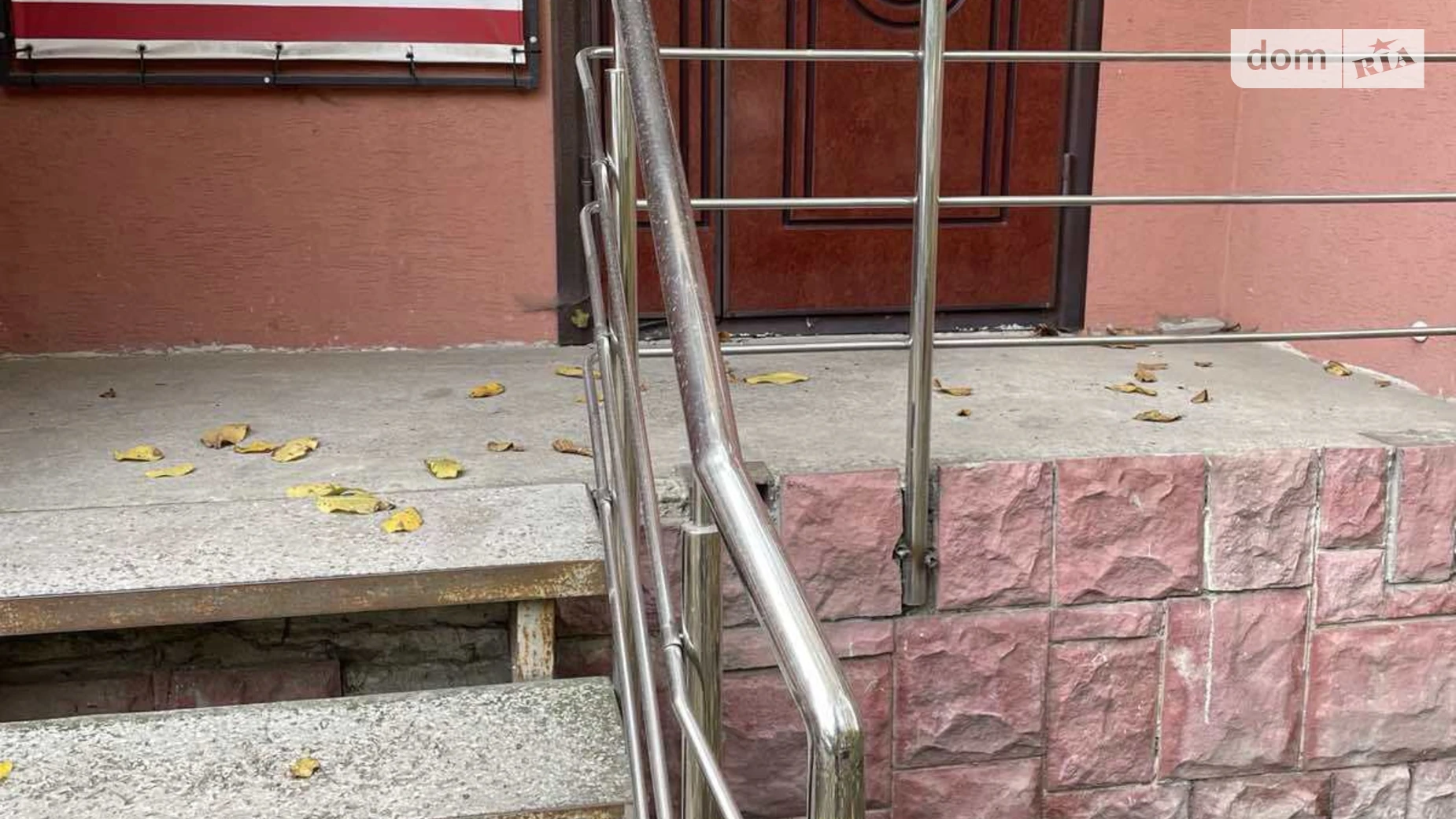 Сдается в аренду помещения свободного назначения 82 кв. м в 5-этажном здании, цена: 20000 грн - фото 2
