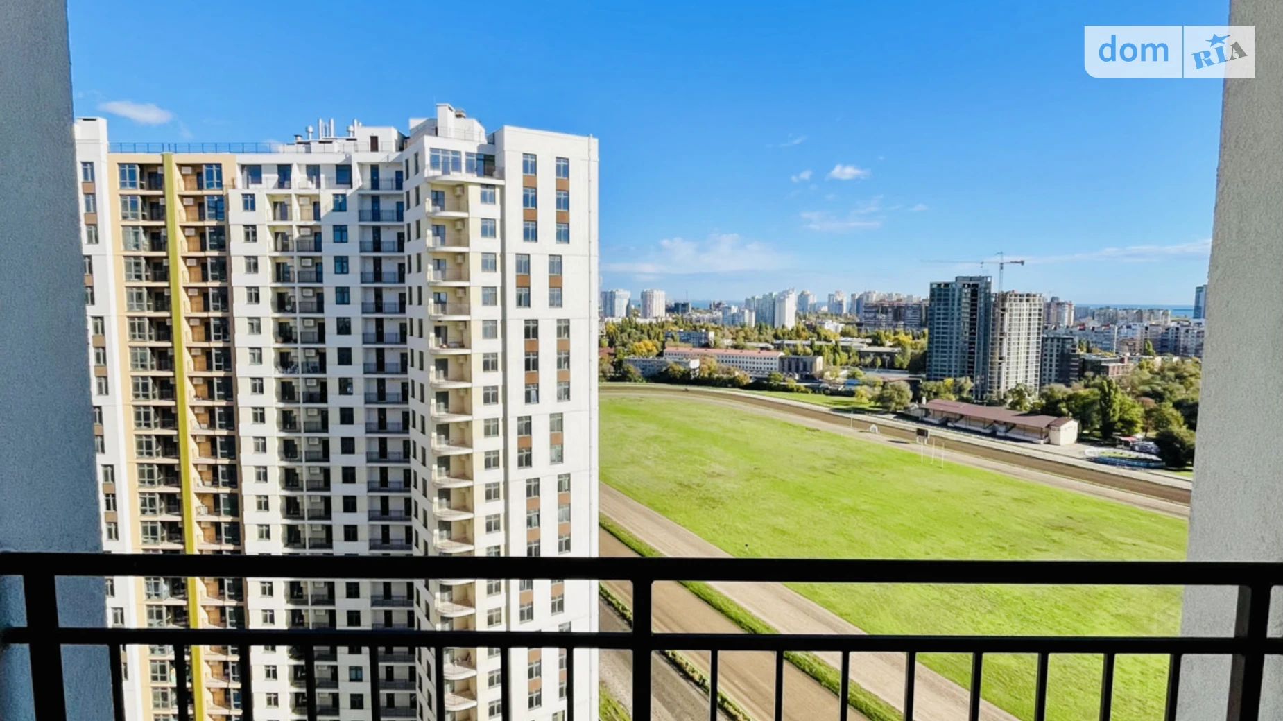 Продается 2-комнатная квартира 69 кв. м в Одессе, ул. Краснова, 3 корпус 66 - фото 4