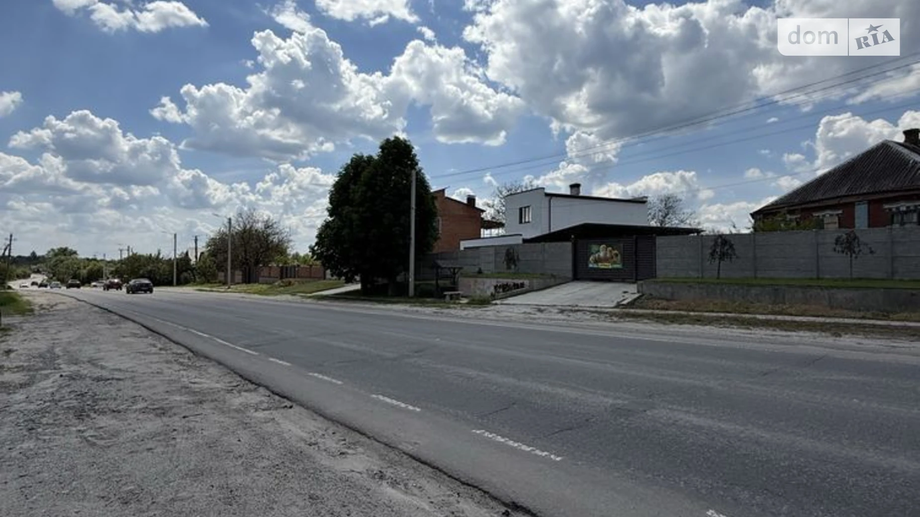 Продается дом на 2 этажа 180 кв. м с камином, цена: 90000 $ - фото 5