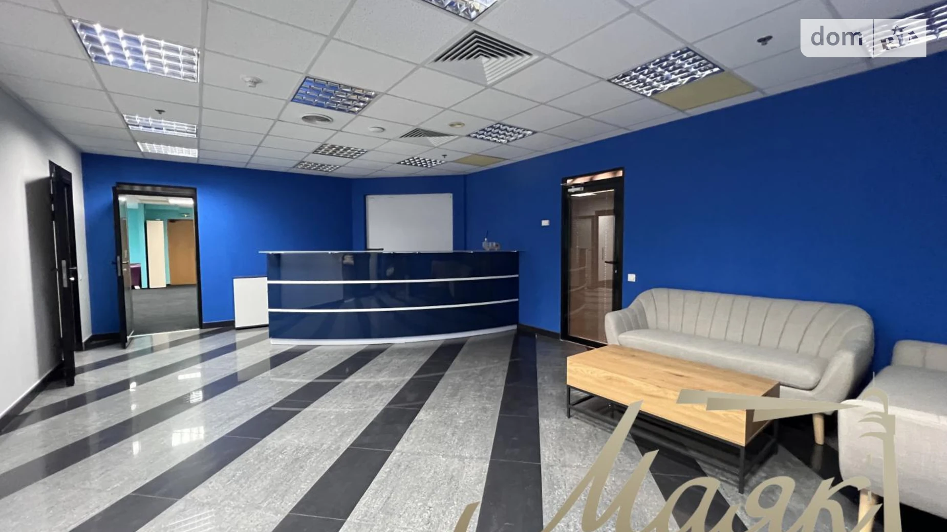 Сдается в аренду офис 195 кв. м в бизнес-центре, цена: 6800 $ - фото 5