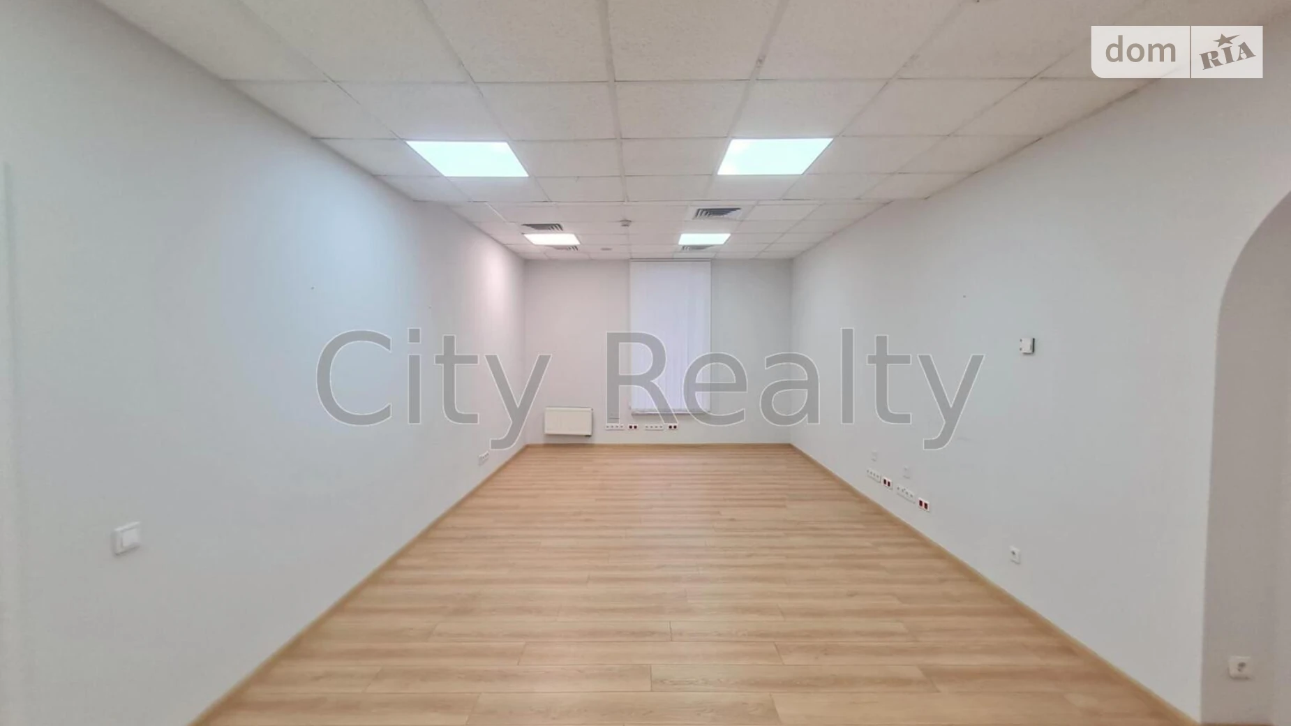 Сдается в аренду офис 654.56 кв. м в бизнес-центре, цена: 11782 $ - фото 5