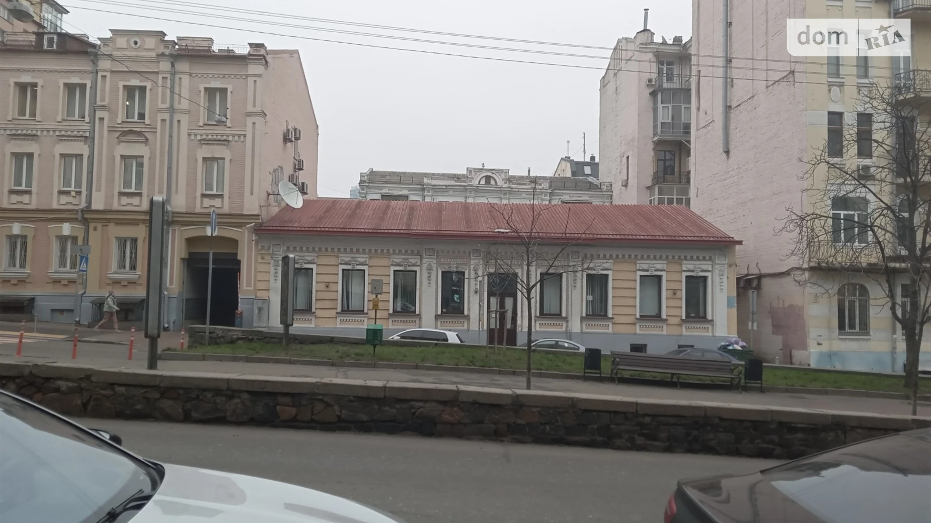 Сдается в аренду офис 362.3 кв. м в бизнес-центре, цена: 180000 грн - фото 2