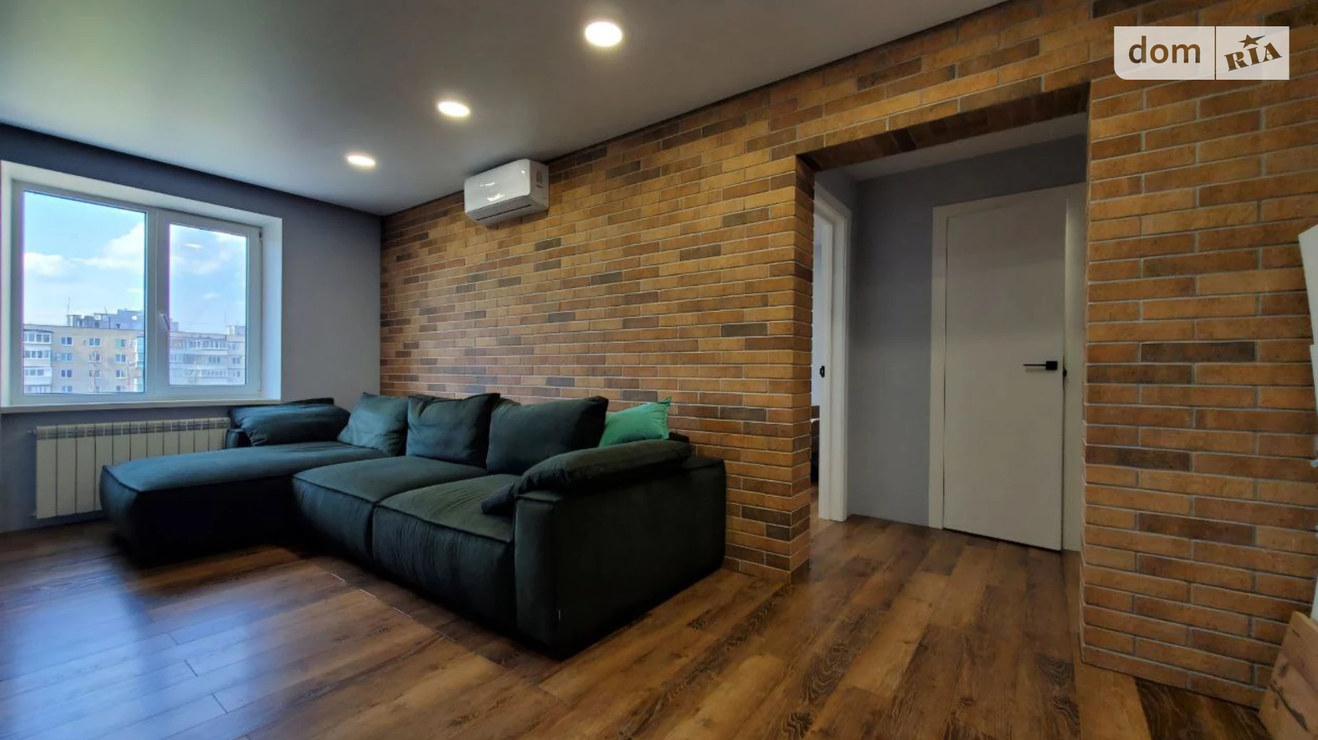 Продается 3-комнатная квартира 69.8 кв. м в Днепре, цена: 65000 $ - фото 2