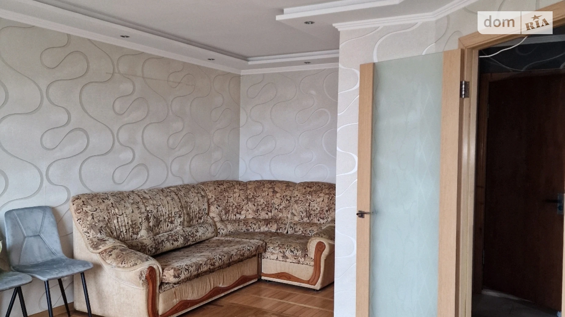 Продается 1-комнатная квартира 37 кв. м в Днепре, ул. Осенняя, 13Б - фото 3