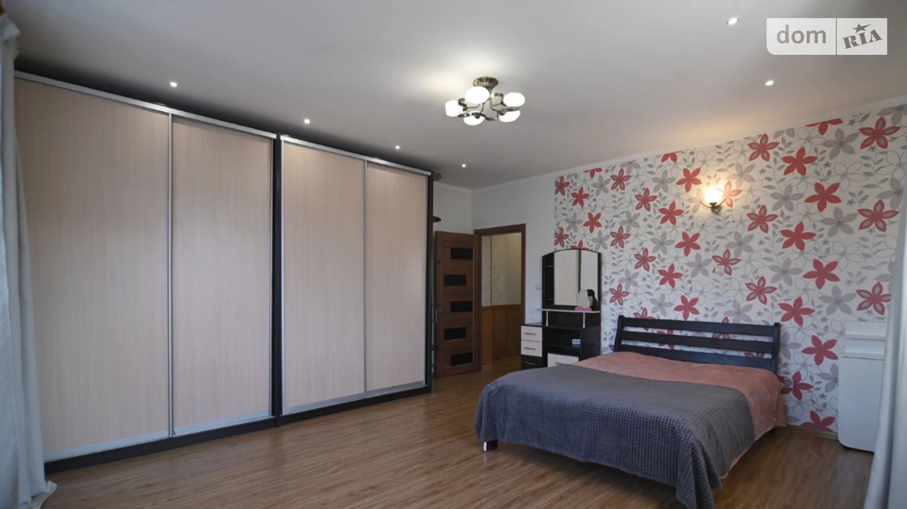 Здається в оренду 1-кімнатна квартира 52 кв. м у Рівному, вул. Воля, 6 - фото 2