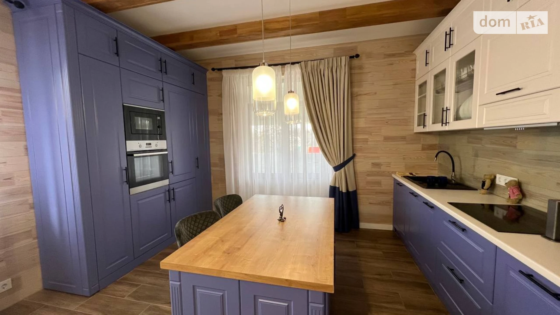 Продается дом на 3 этажа 250 кв. м с мансардой, цена: 175000 $ - фото 2