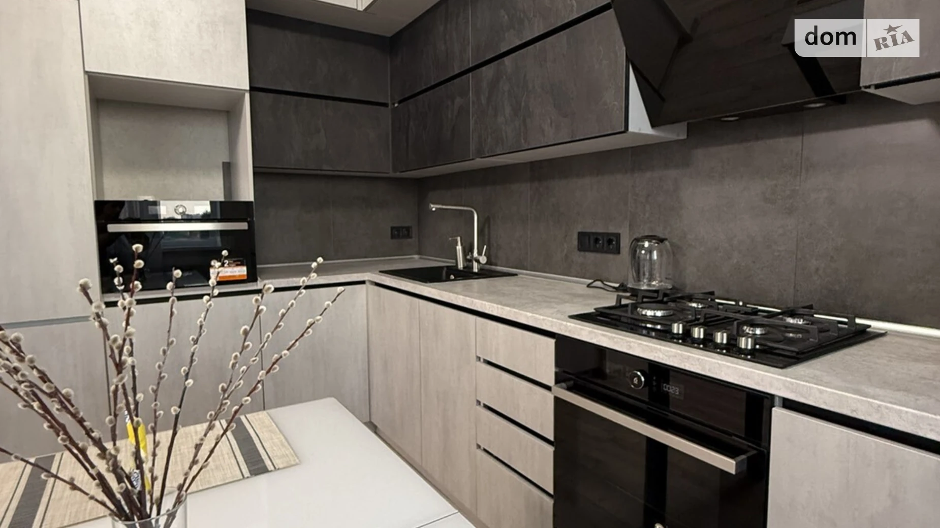 Продается 3-комнатная квартира 67 кв. м в Рассошенцах, ул. Перспективная - фото 2