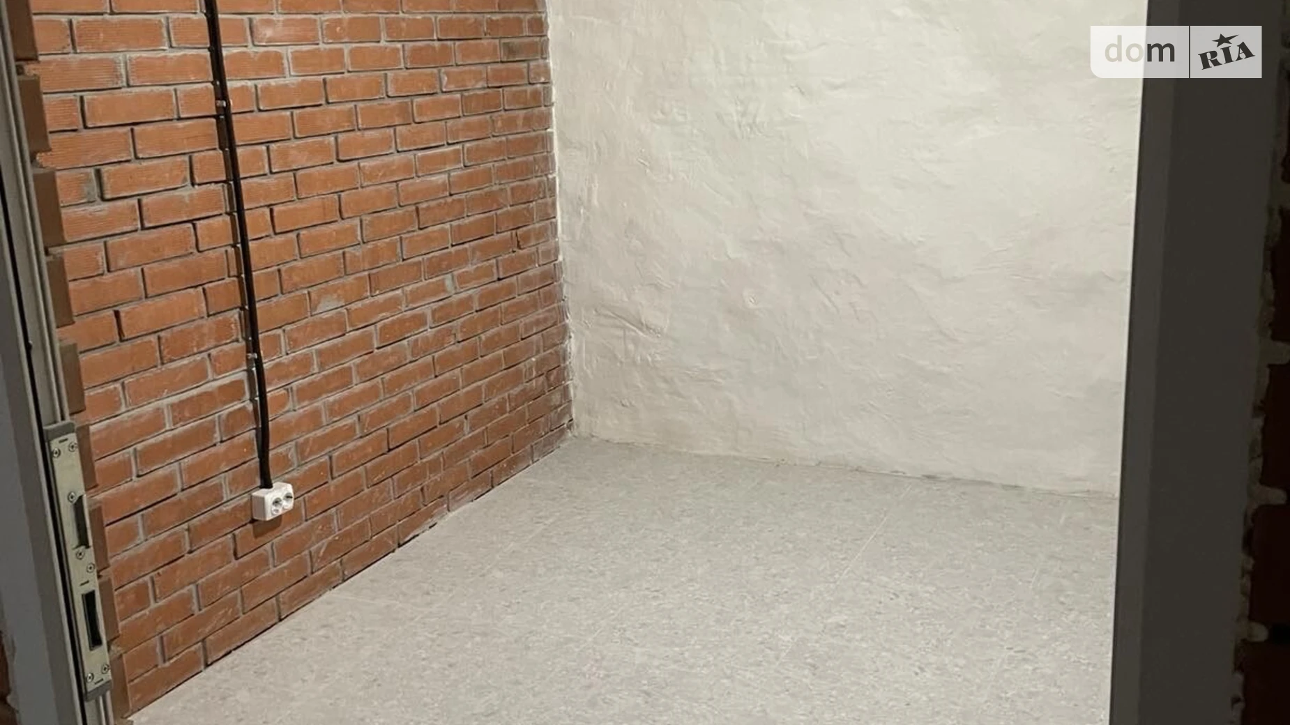 Сдается в аренду помещения свободного назначения 81 кв. м в 3-этажном здании, цена: 1500 $ - фото 2