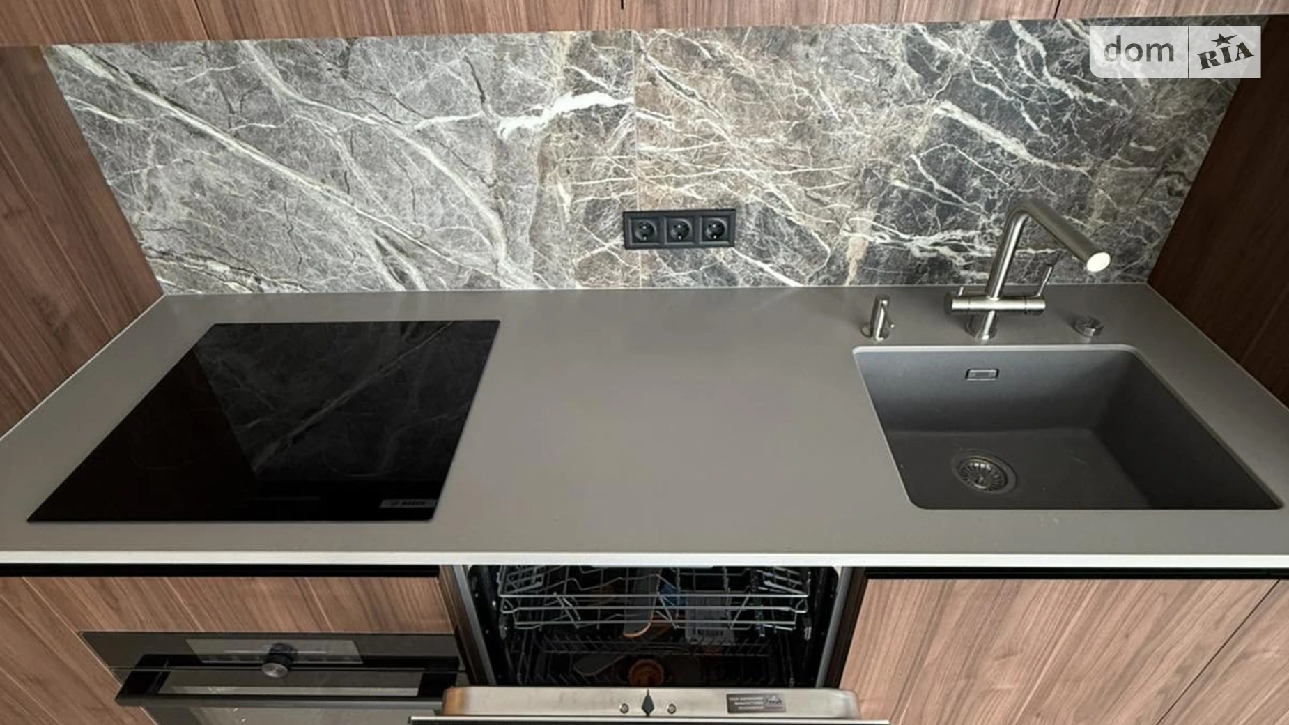 Сдается в аренду 3-комнатная квартира 105 кв. м в, цена: 1300 $ - фото 3