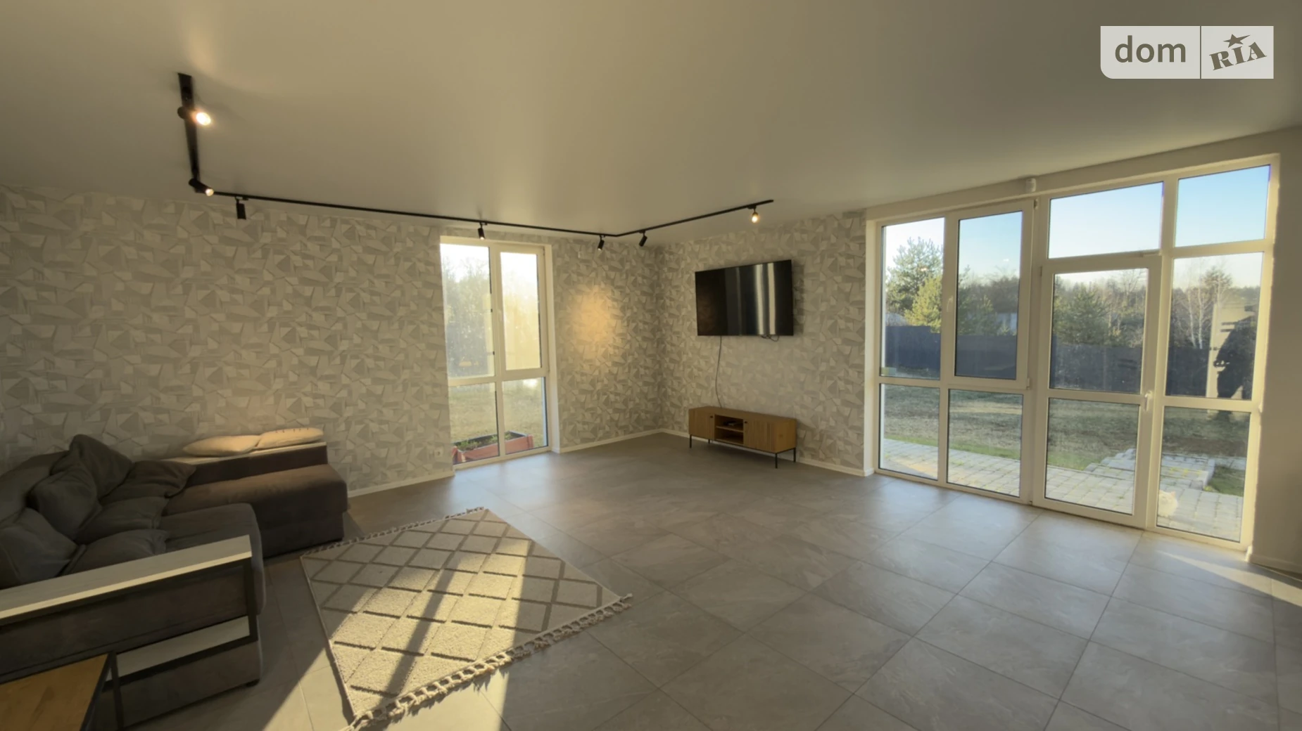 Сдается в аренду дом на 2 этажа 200 кв. м с верандой, цена: 1797 $ - фото 5