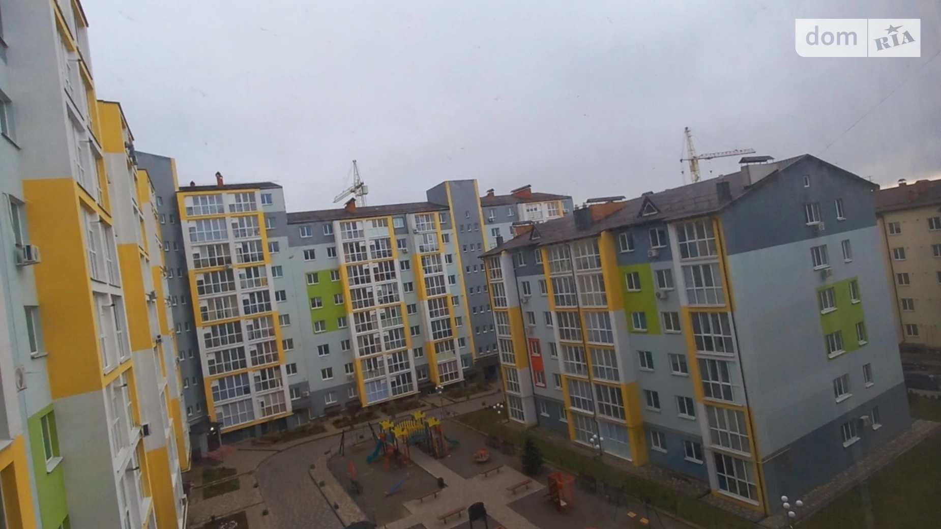 Продается 1-комнатная квартира 46.5 кв. м в Зарванцах, ул. Одесская, 3 корпус 8 - фото 2