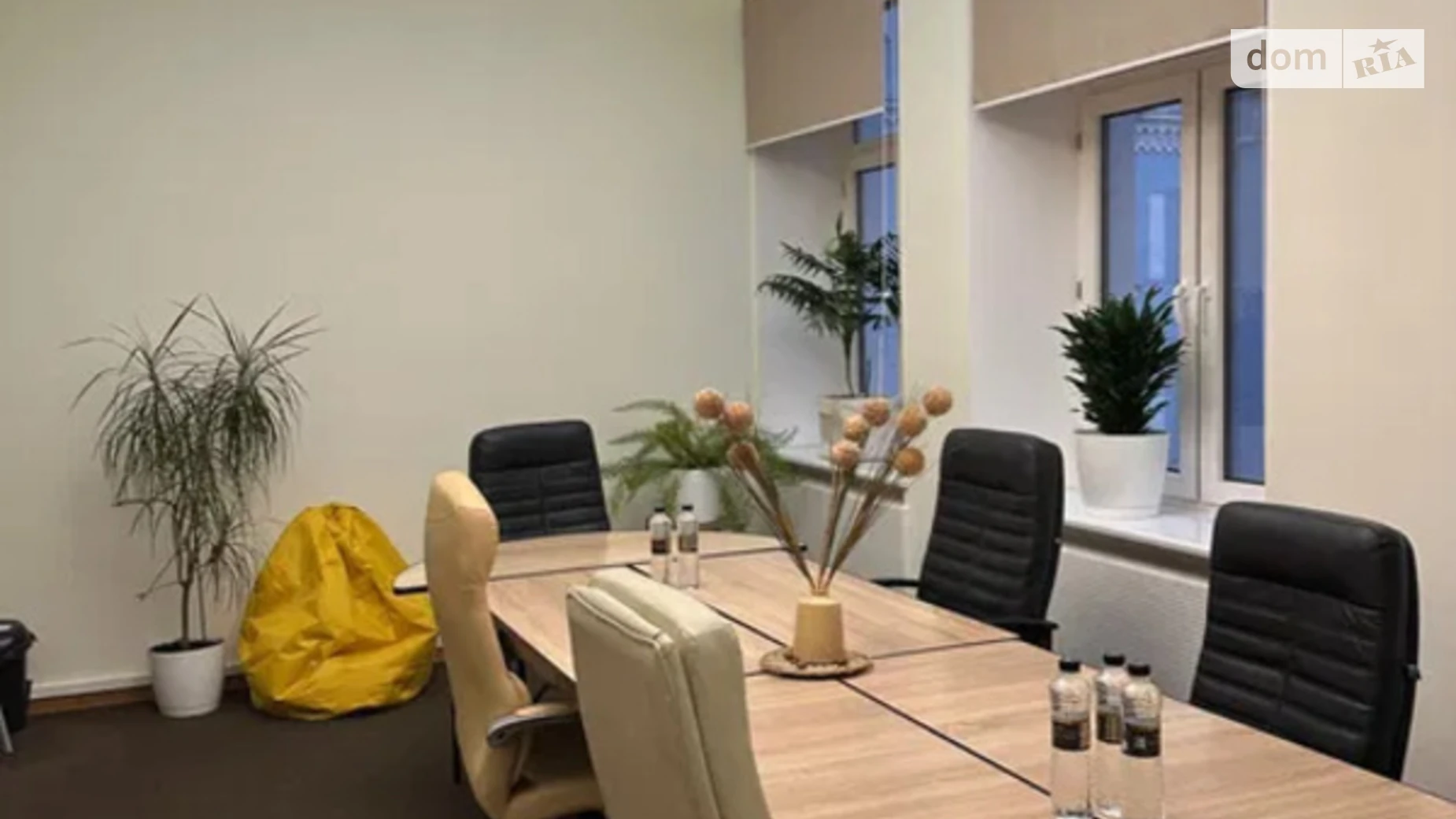 Сдается в аренду офис 120 кв. м в бизнес-центре, цена: 1800 $ - фото 2