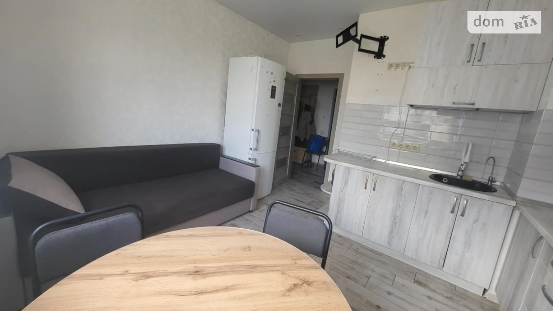 Продается 1-комнатная квартира 45.6 кв. м в Буче, ул. Бориса Гмыри, 11/5 - фото 4