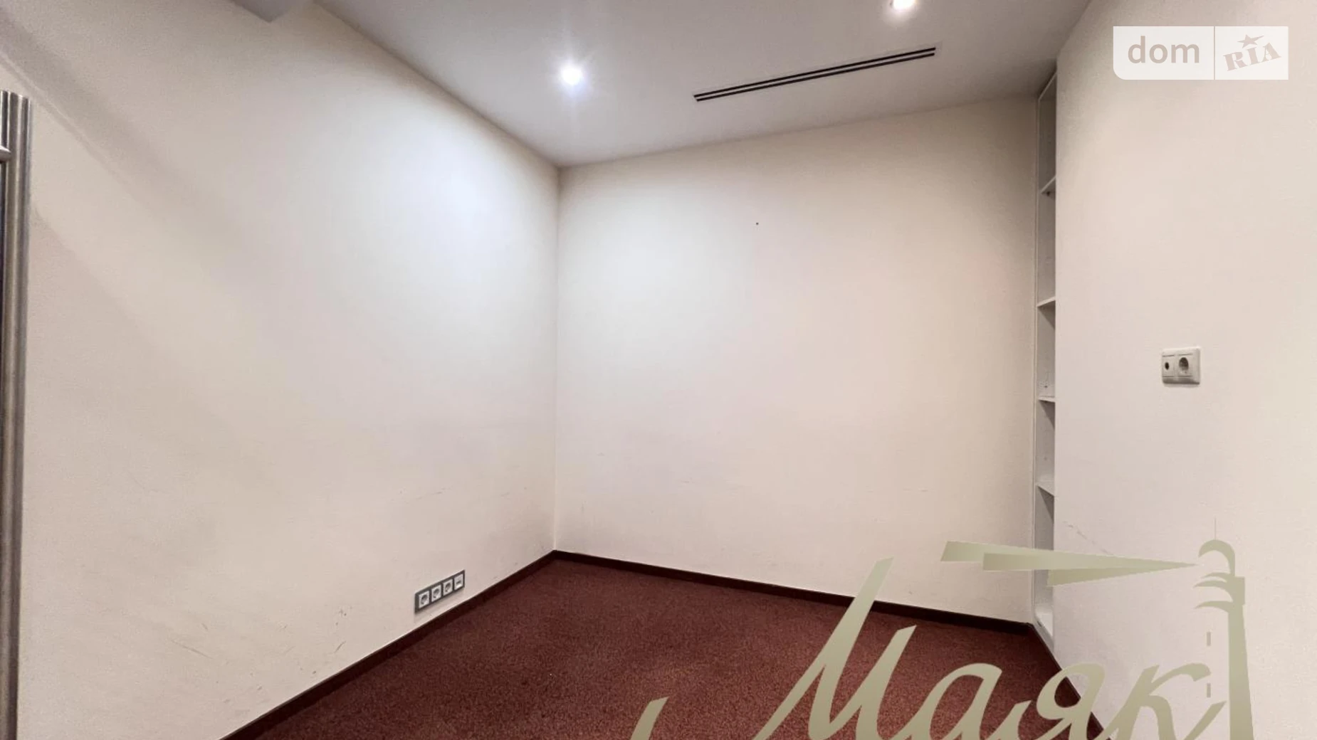 Сдается в аренду офис 65 кв. м в бизнес-центре, цена: 2200 $ - фото 5