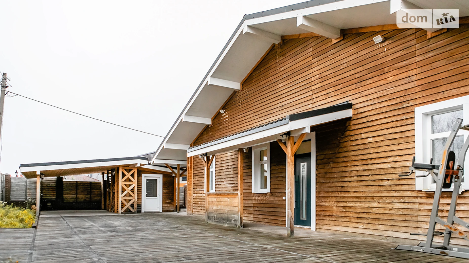 Продается одноэтажный дом 155 кв. м с верандой, цена: 250000 $ - фото 2