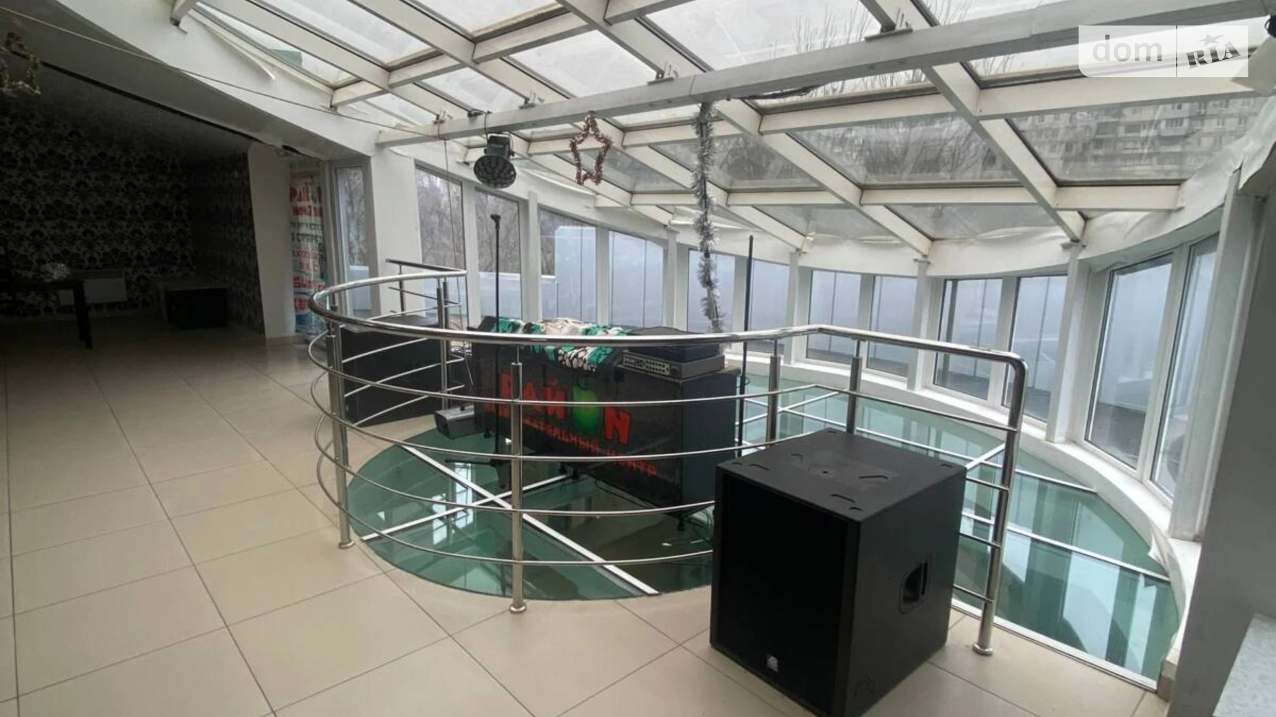 Продается помещения свободного назначения 1132.6 кв. м в 3-этажном здании, цена: 15000000 $ - фото 4