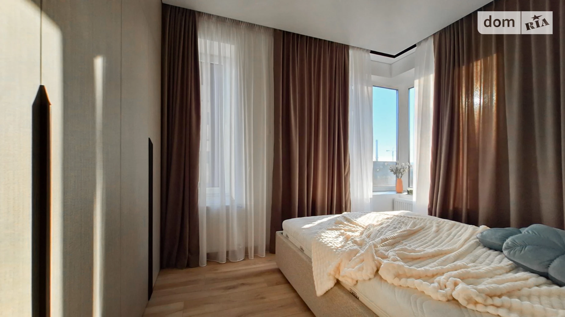 Продается 1-комнатная квартира 40.1 кв. м в Ровно, ул. Защитников Мариуполя(Костромская), 85 - фото 2