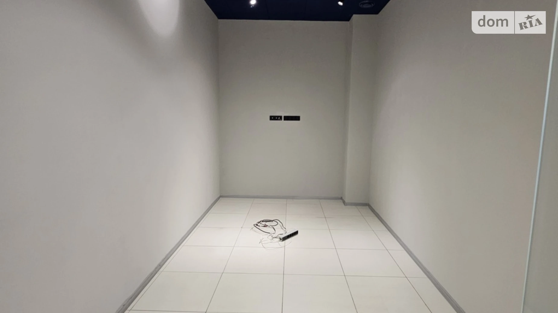 Сдается в аренду офис 331 кв. м в бизнес-центре, цена: 4600 $ - фото 4