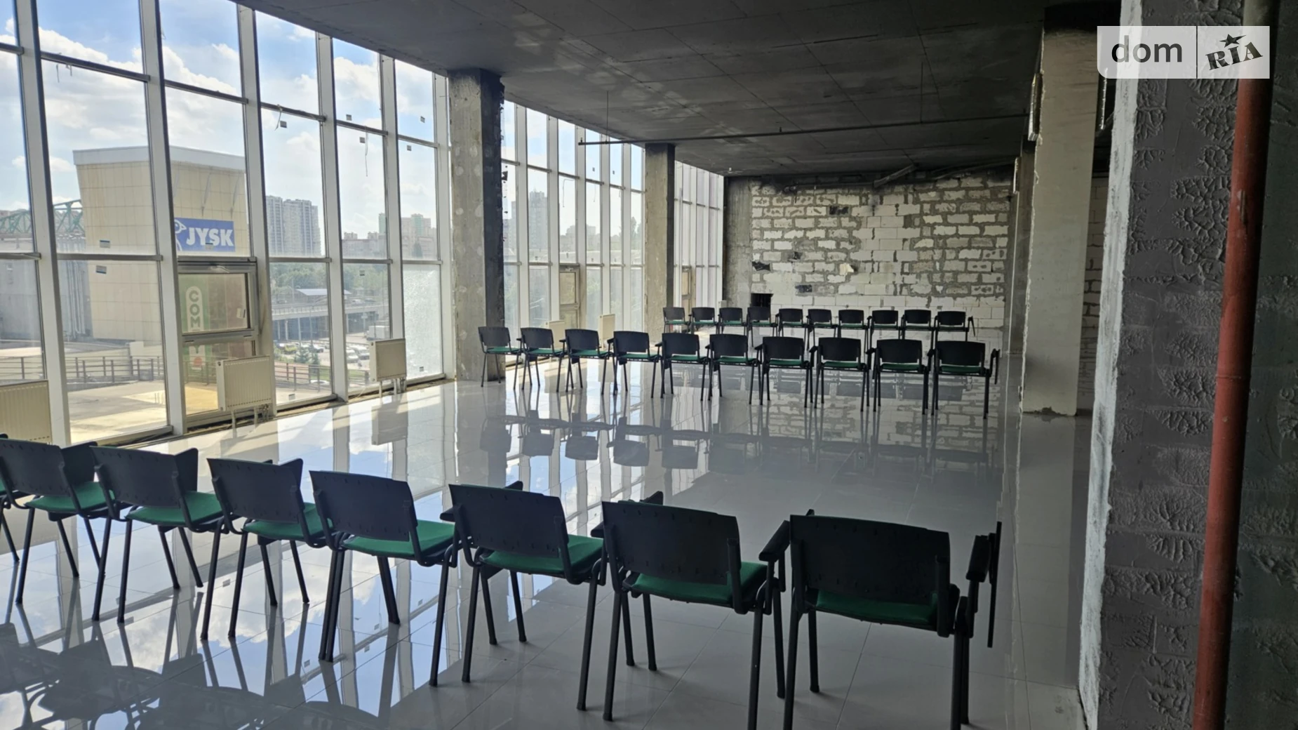 Сдается в аренду офис 1396 кв. м в бизнес-центре, цена: 11168 $ - фото 3