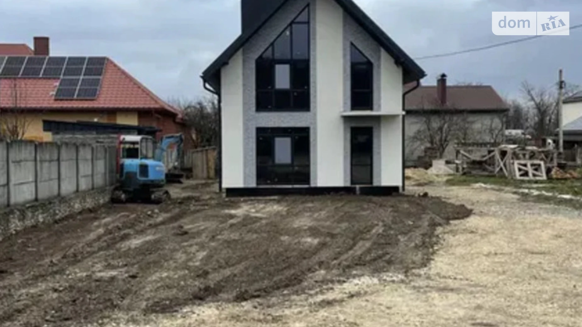 Продается дом на 2 этажа 140 кв. м с бассейном, цена: 84000 $ - фото 3