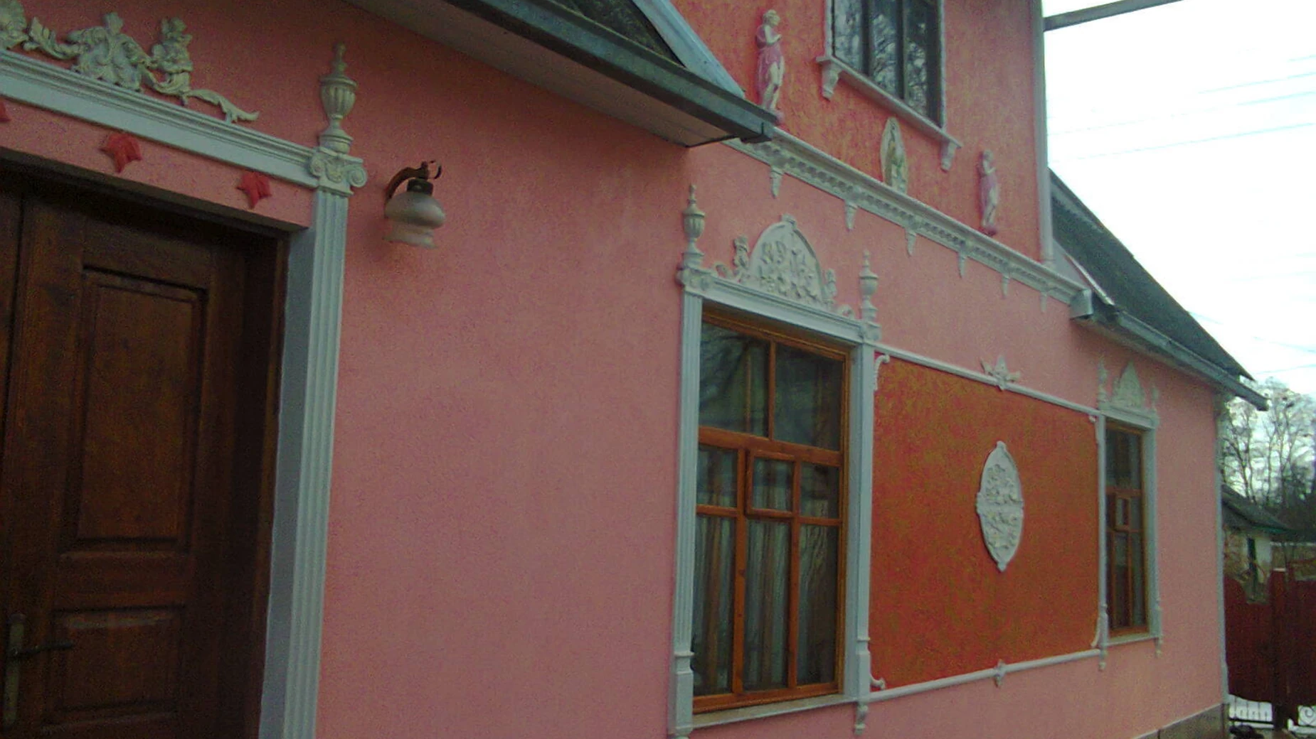 Продается дом на 2 этажа 120 кв. м с гаражом, цена: 45000 $ - фото 2