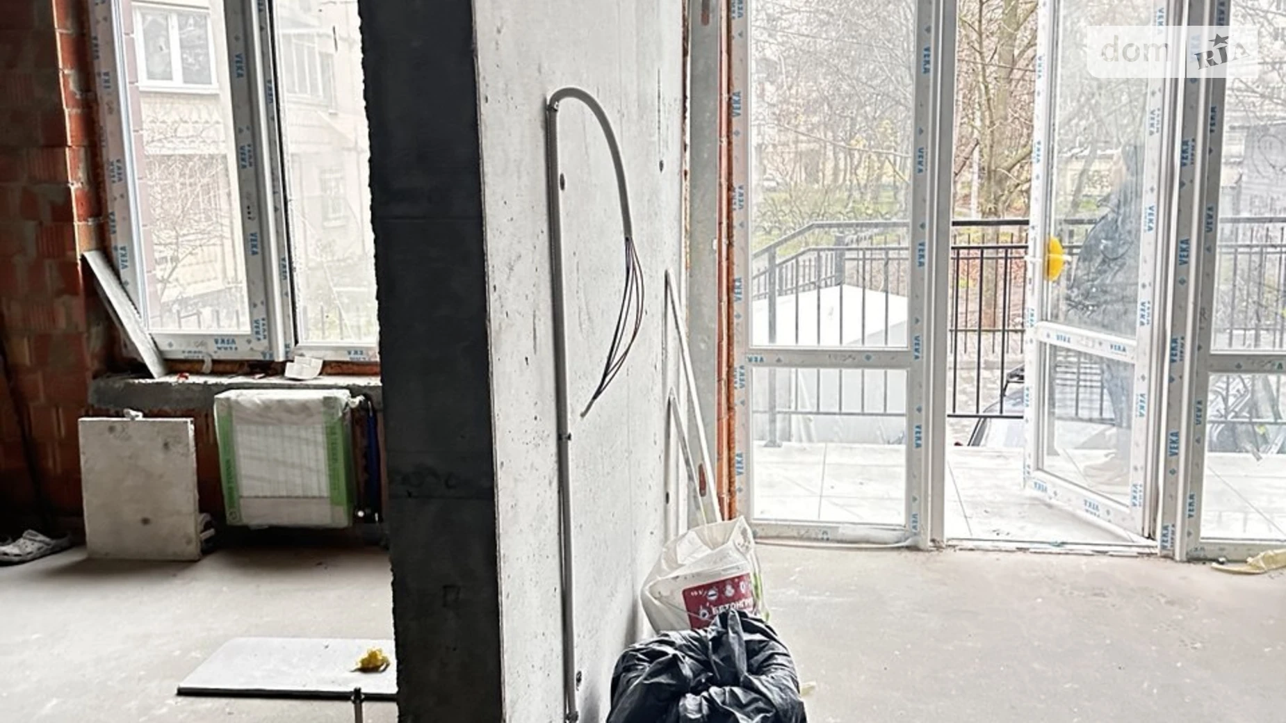 Продається приміщення вільного призначення 42.5 кв. м в 5-поверховій будівлі, цена: 47300 $ - фото 2