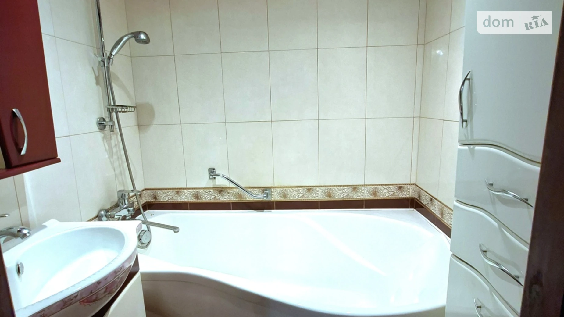 3-комнатная квартира 65 кв. м в Запорожье, ул. Староднепровская(Воронежская), 5 - фото 2