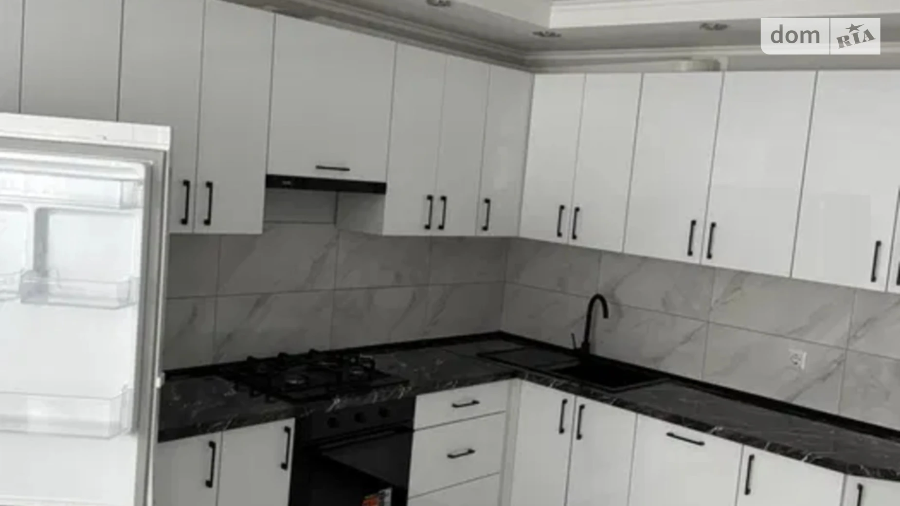 3-комнатная квартира 79 кв. м в Тернополе, ул. Киевская, 9Д - фото 4