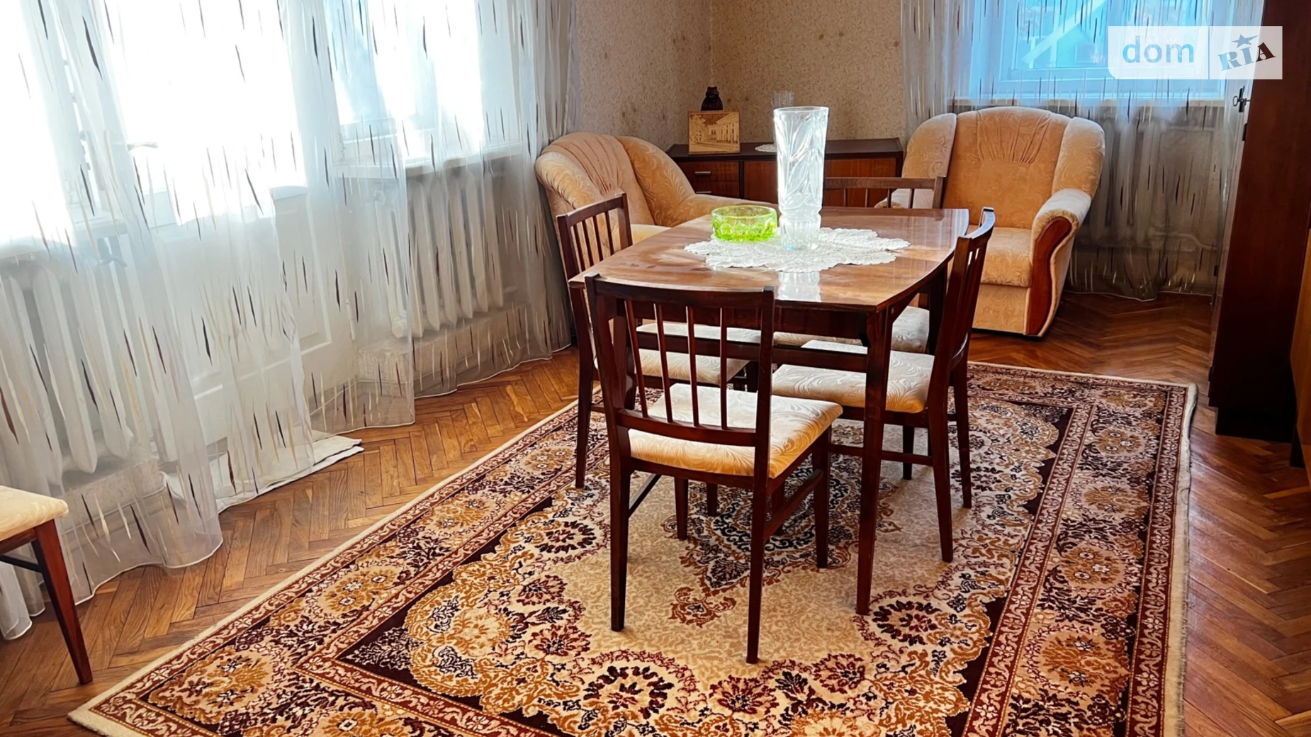 Продается 3-комнатная квартира 69.9 кв. м в Виннице, ул. Театральная, 11 - фото 2