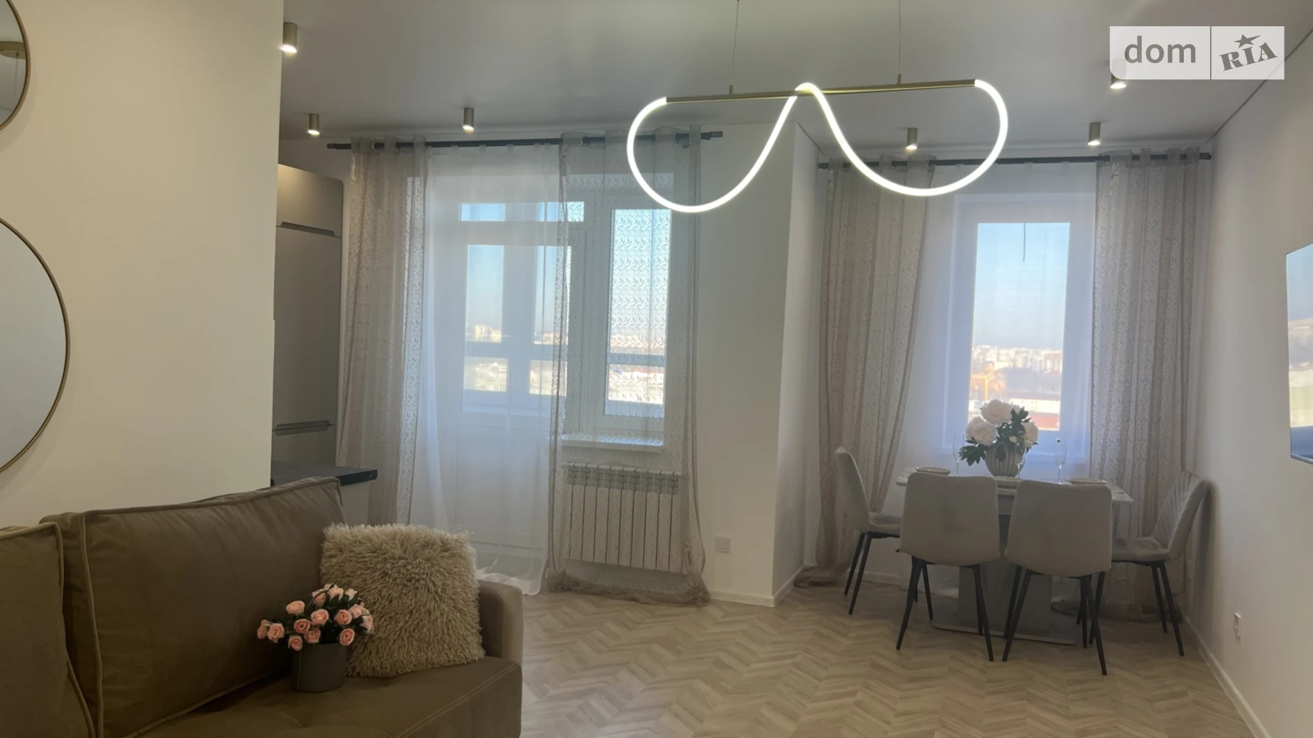 Продается 2-комнатная квартира 70.8 кв. м в Виннице, ул. Андрея Шептицкого, 4 - фото 3