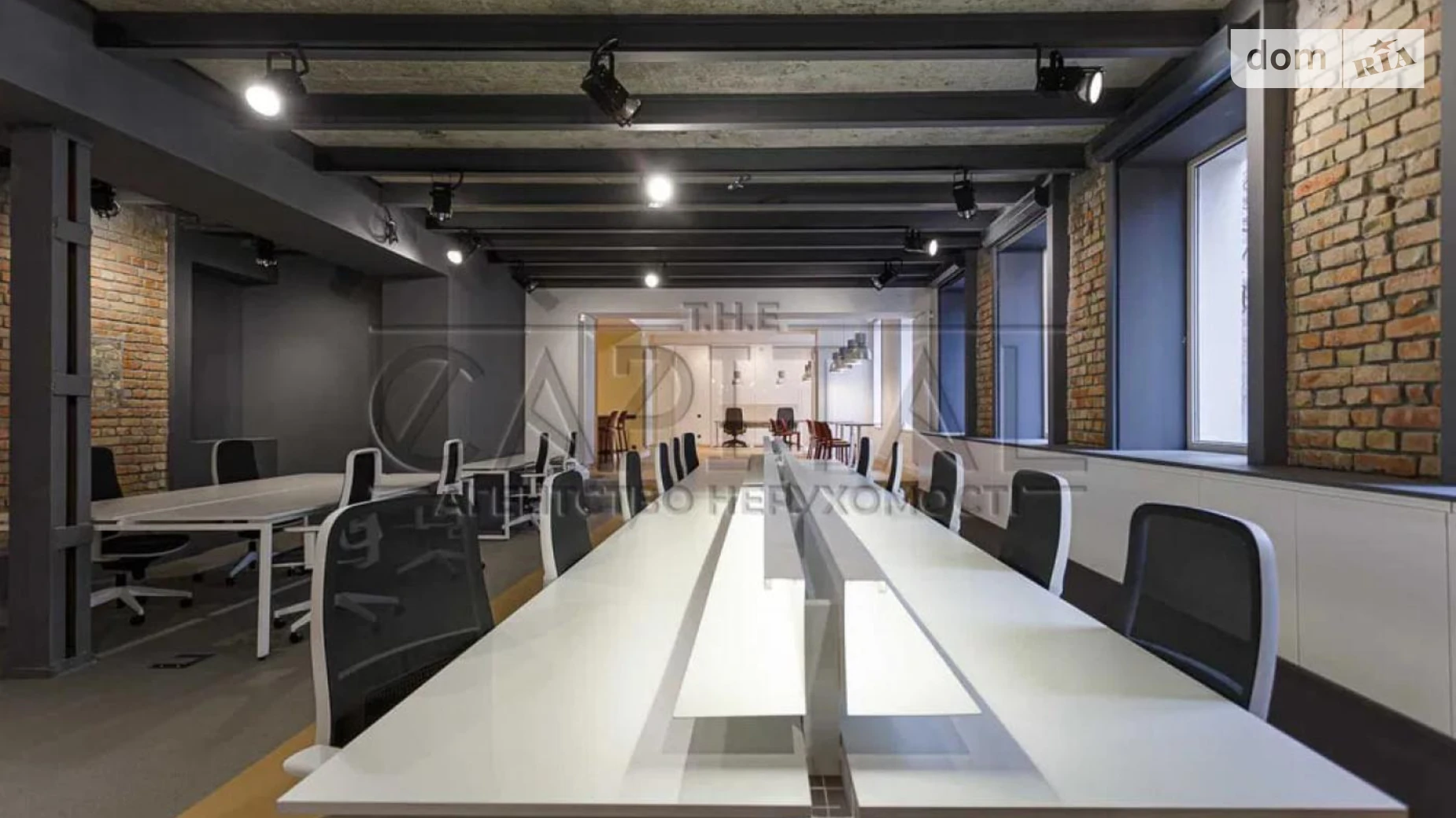 Сдается в аренду офис 296 кв. м в бизнес-центре, цена: 7500 $ - фото 2