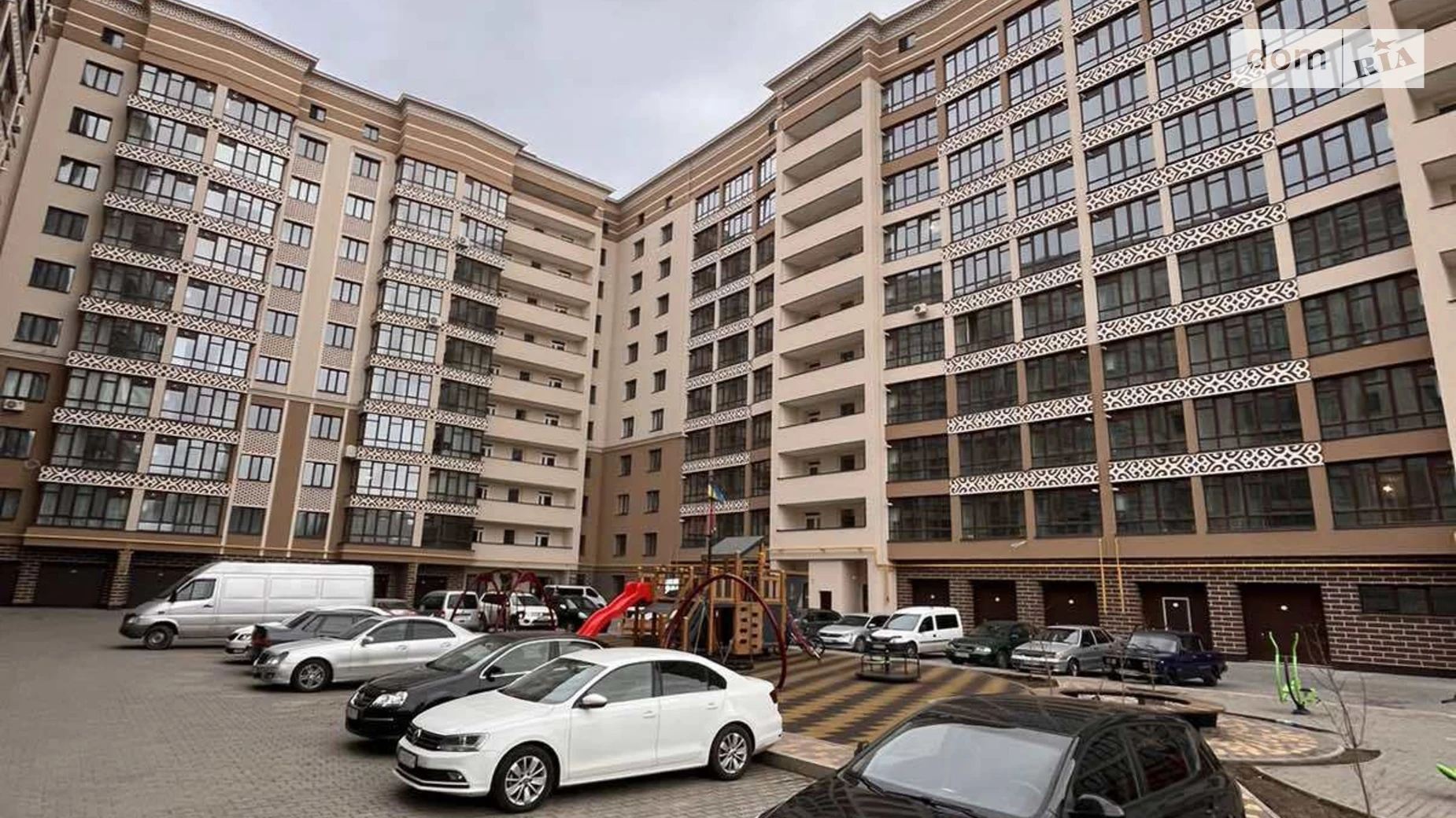 Продается 3-комнатная квартира 95.5 кв. м в Хмельницком, ул. Проскуровского Подполья - фото 3