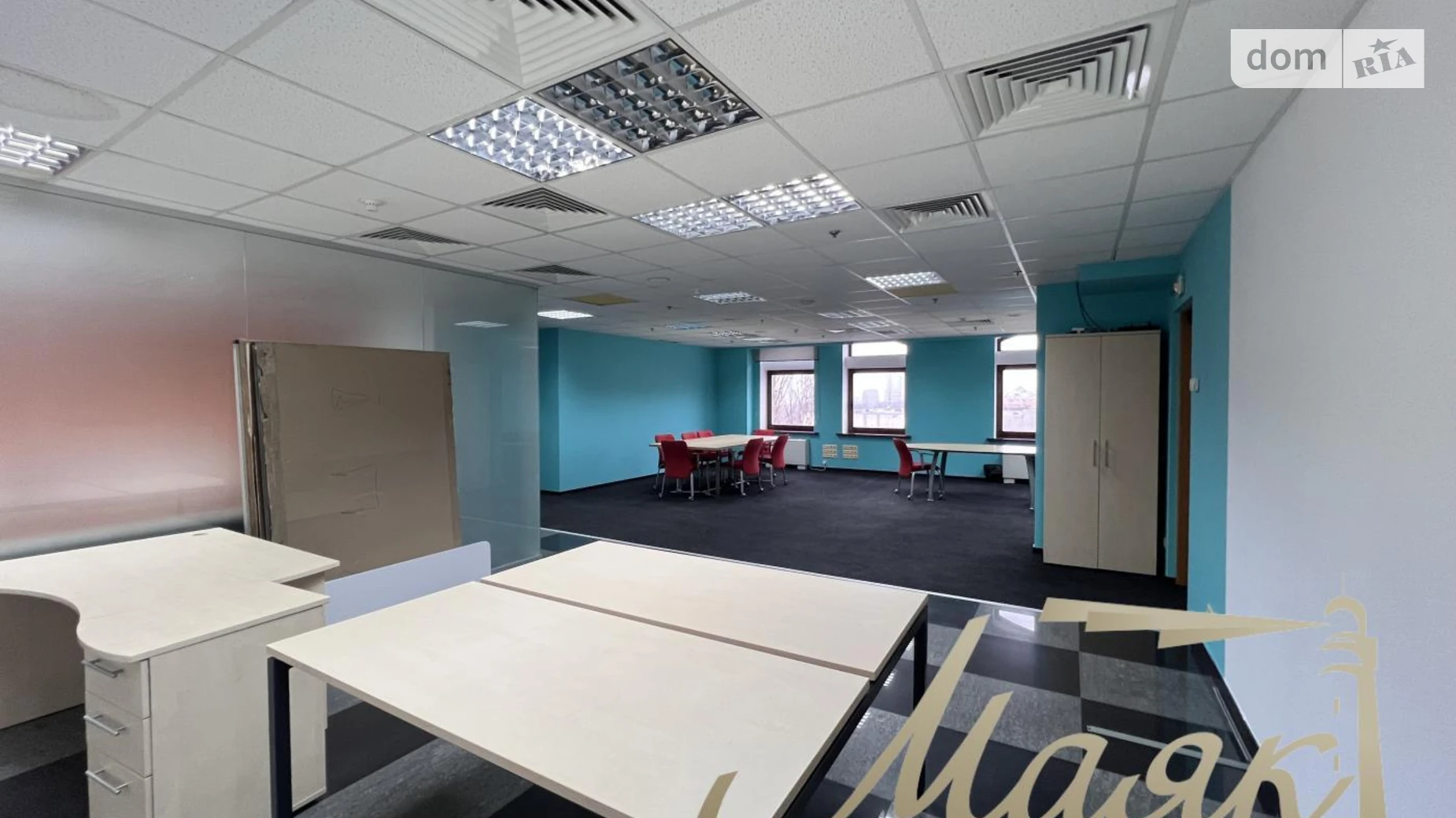 Сдается в аренду офис 195 кв. м в бизнес-центре, цена: 6800 $ - фото 2