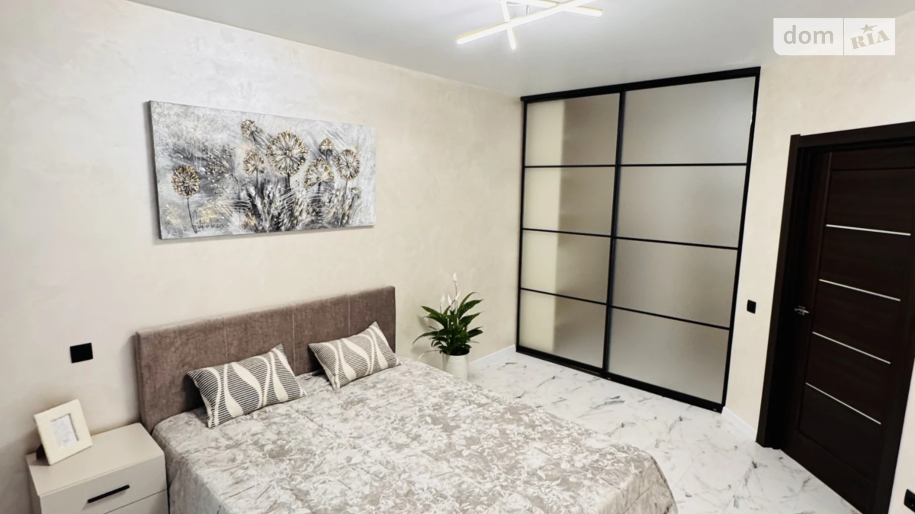 Продается 1-комнатная квартира 42 кв. м в Ирпене, ул. Лесная, 50 - фото 2