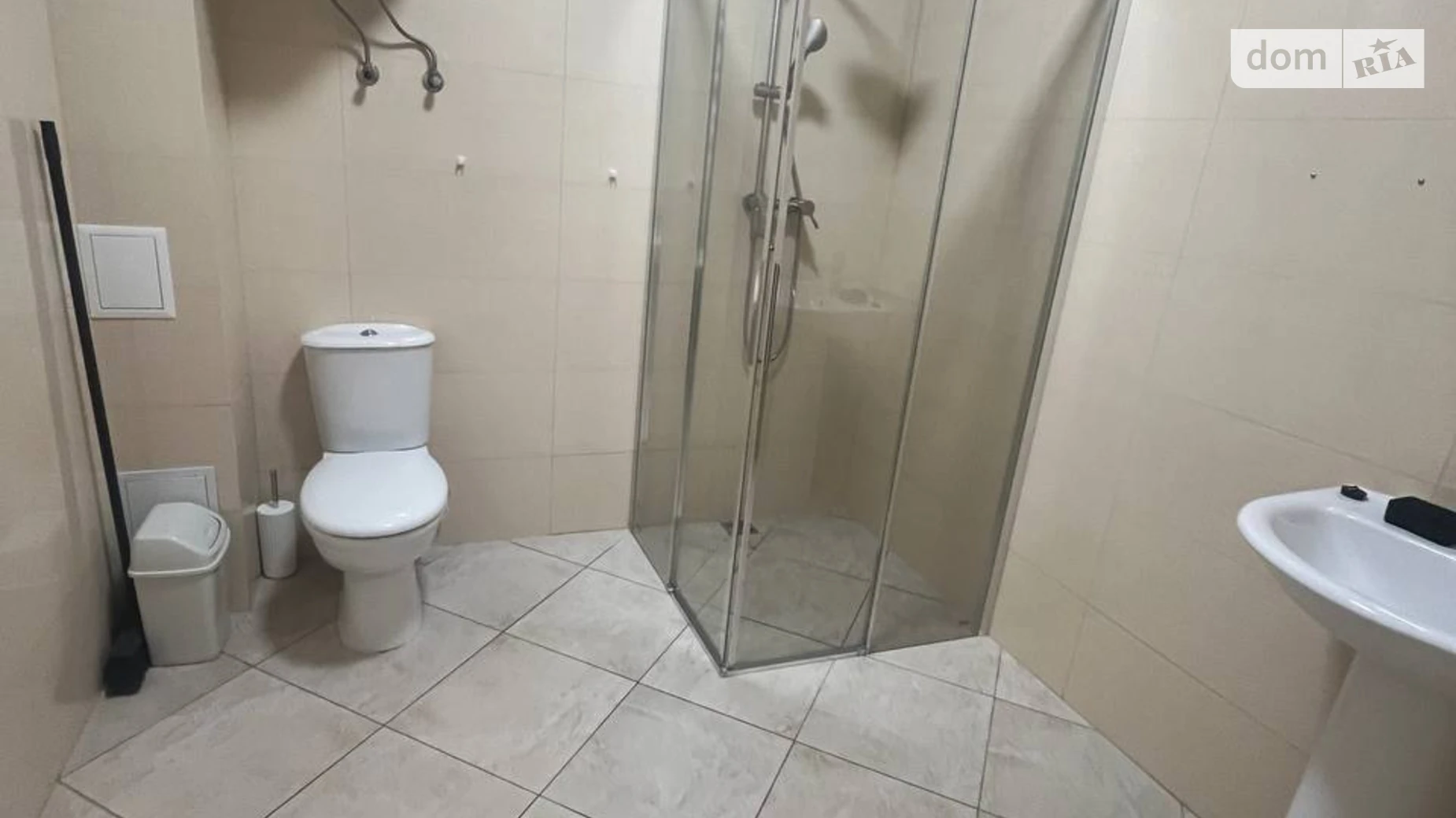 Продается офис 190 кв. м в бизнес-центре, цена: 200000 $ - фото 3