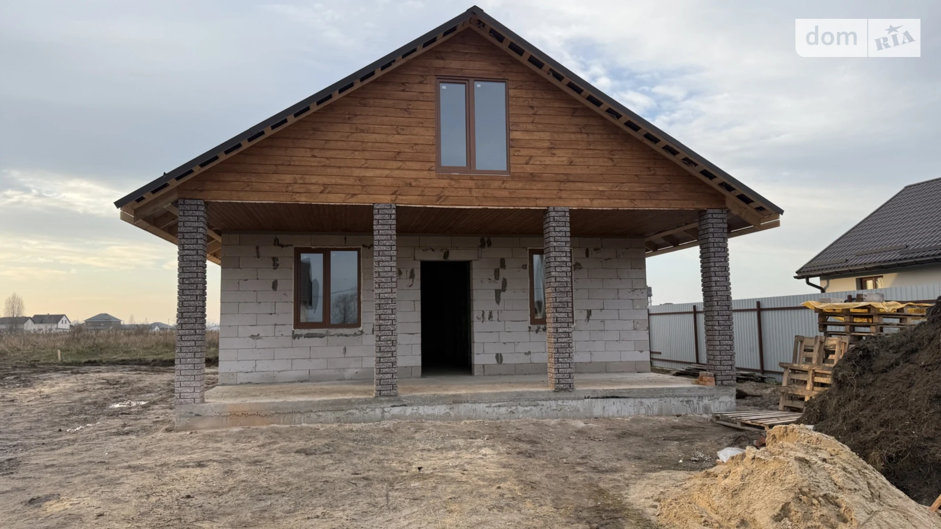 Продается одноэтажный дом 75 кв. м с камином, цена: 53000 $ - фото 2