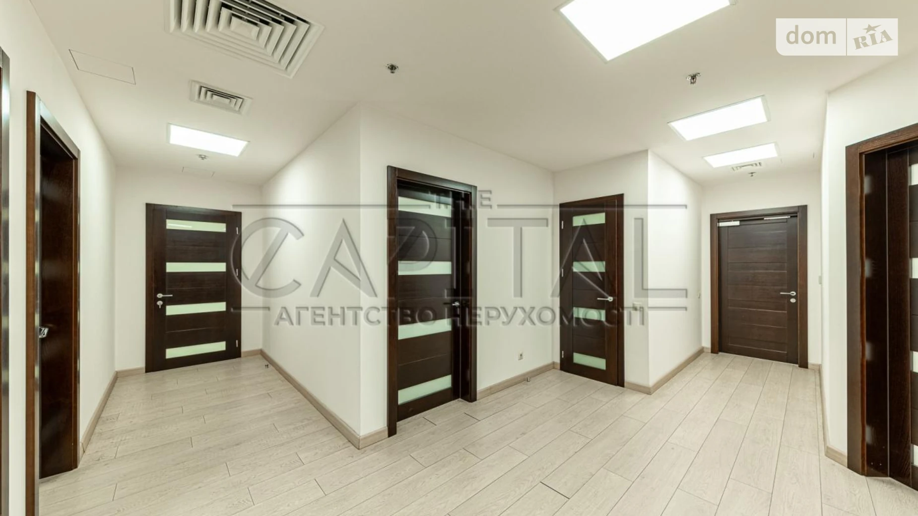 Сдается в аренду офис 200 кв. м в бизнес-центре, цена: 6000 $ - фото 3