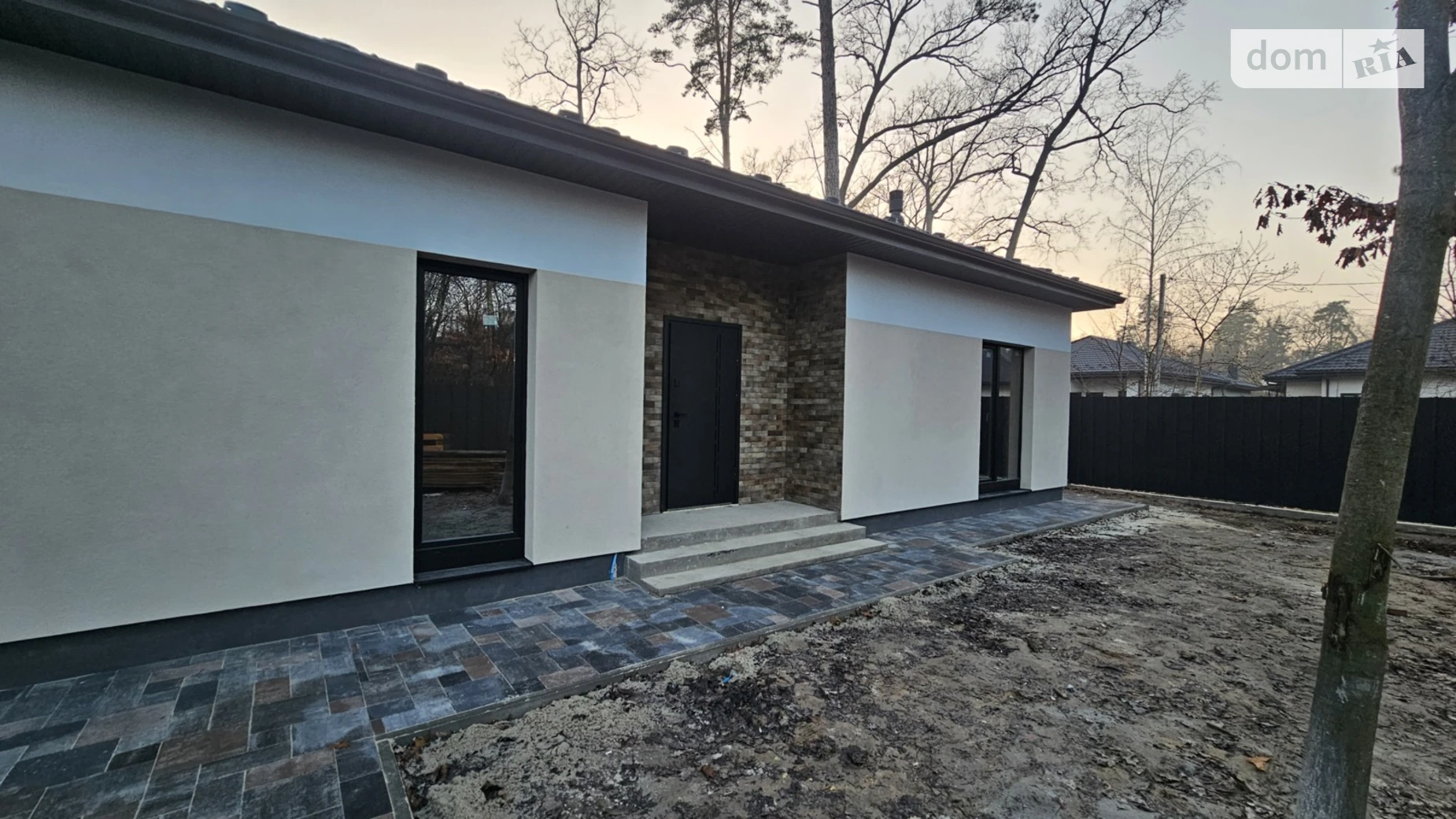 Продается одноэтажный дом 122 кв. м с садом, цена: 128000 $ - фото 3