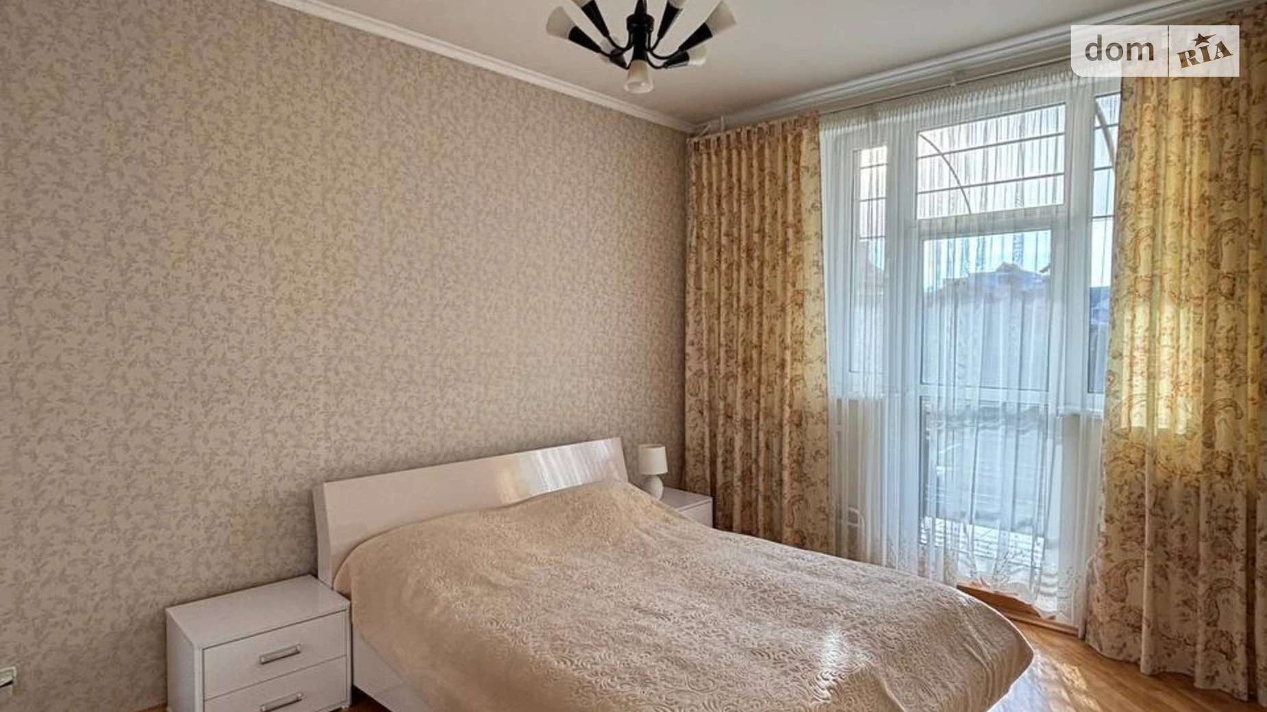 Продается дом на 3 этажа 237.1 кв. м с камином, цена: 550000 $ - фото 3