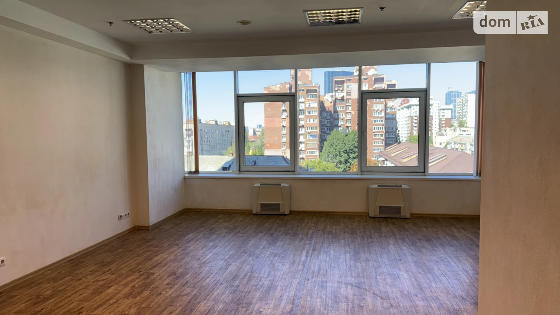 Продається офіс 165 кв. м в бізнес-центрі, цена: 330000 $ - фото 3