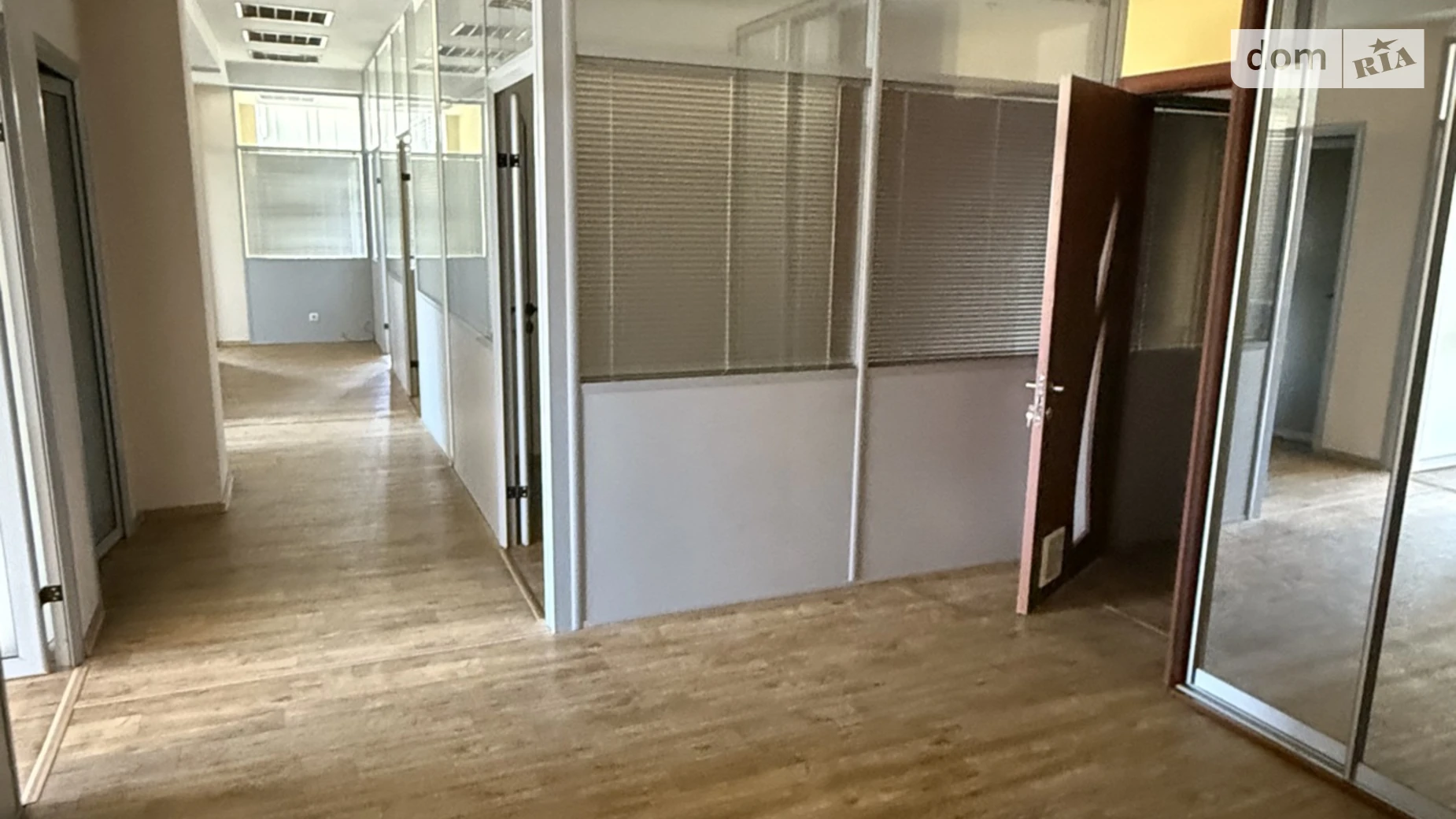 Продається офіс 165 кв. м в бізнес-центрі, цена: 330000 $ - фото 5