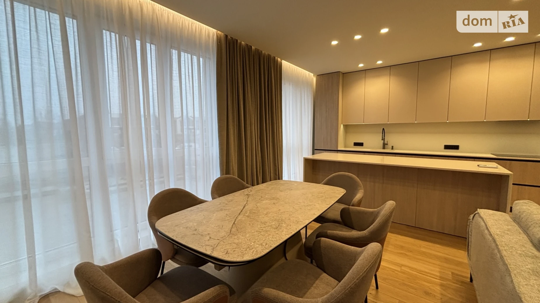 Продается 3-комнатная квартира 100.3 кв. м в Минае, цена: 180000 $ - фото 2