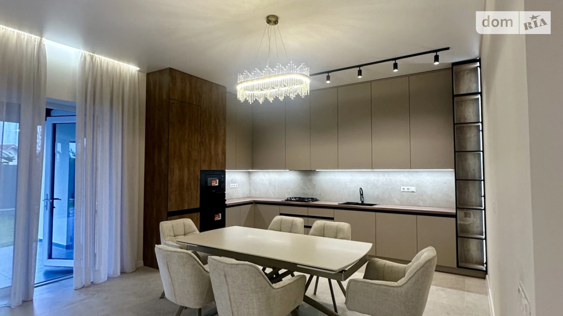 Продается одноэтажный дом 146 кв. м с балконом, цена: 295000 $ - фото 2