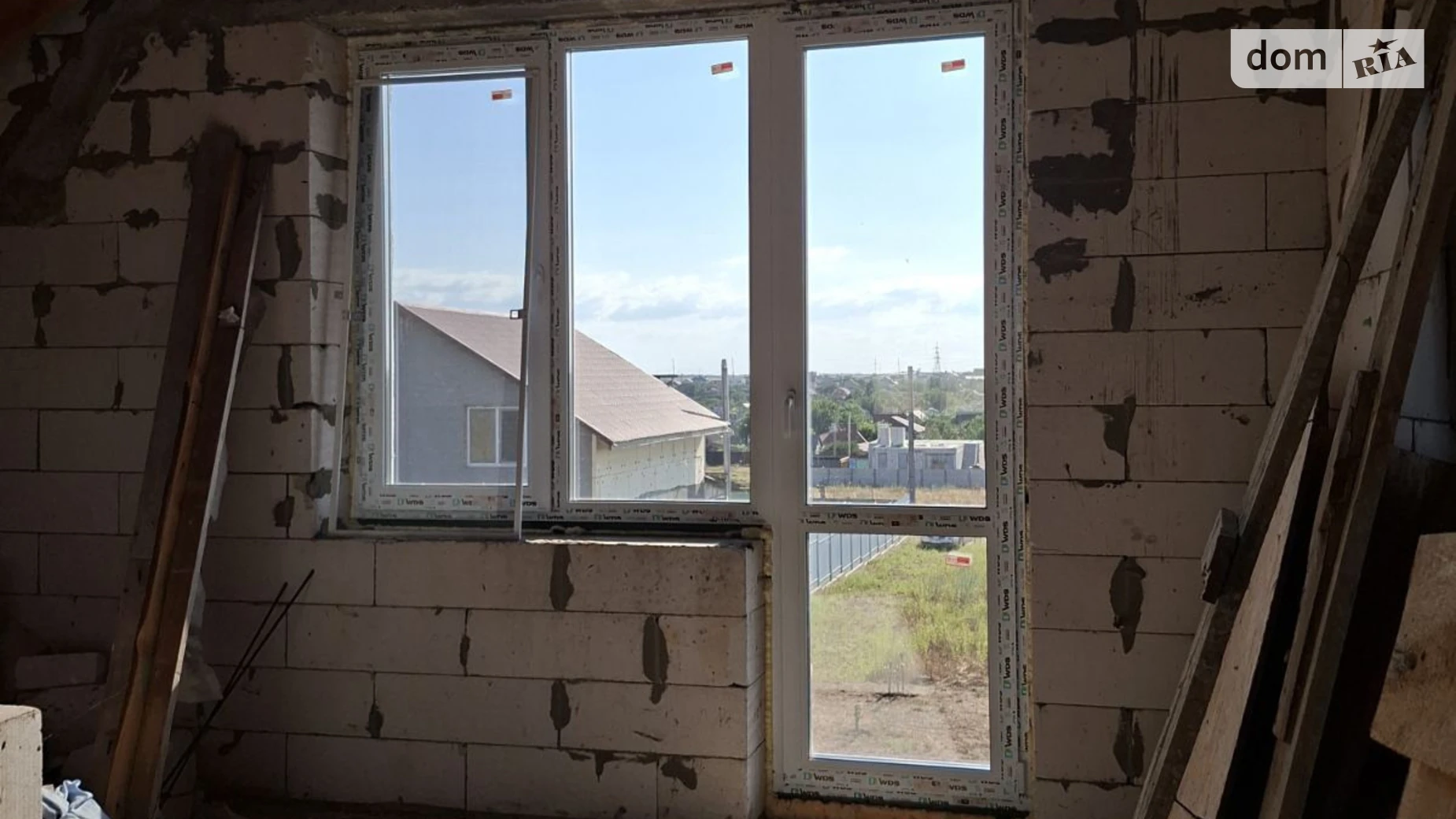 Продается дом на 2 этажа 180 кв. м с мансардой, цена: 75000 $ - фото 3