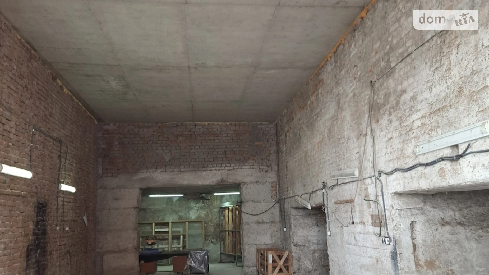 Сдается в аренду отдельно стоящий гараж под грузовик / автобус на 200 кв. м, цена: 6000 грн - фото 4