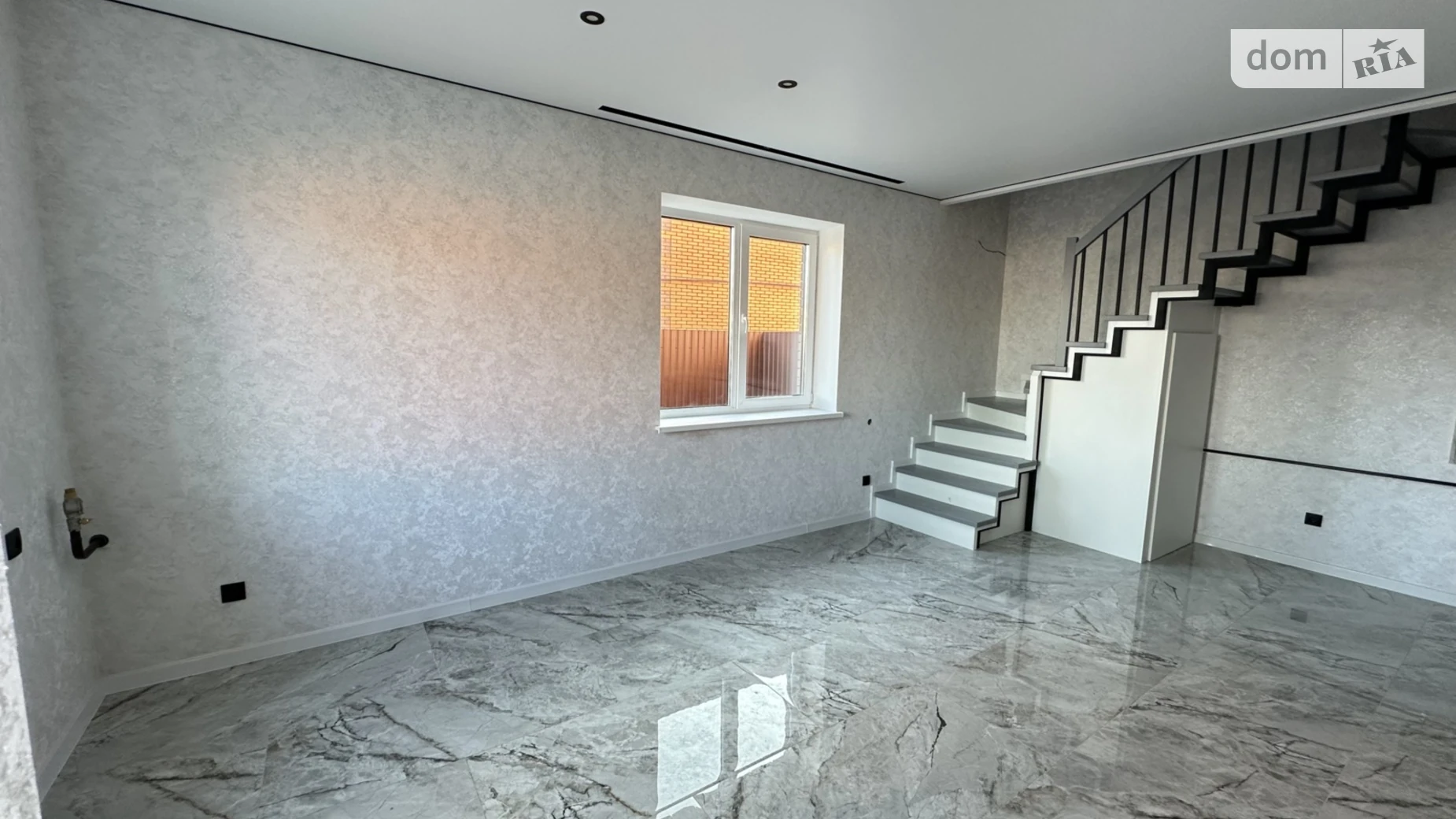 Продается часть дома 75 кв. м с балконом, цена: 78998 $ - фото 3