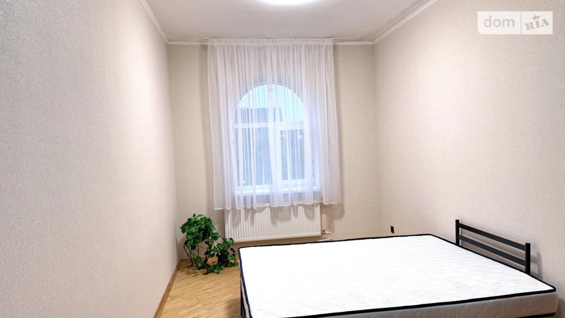 Продается дом на 2 этажа 340 кв. м с баней/сауной, цена: 260000 $ - фото 5