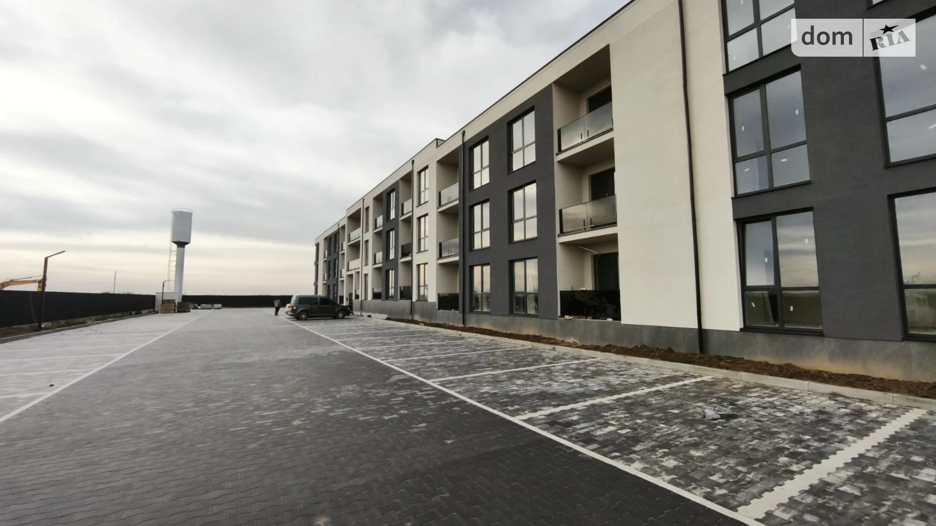 Продается 1-комнатная квартира 39 кв. м в Сторожнице, ул. Волошковая - фото 2